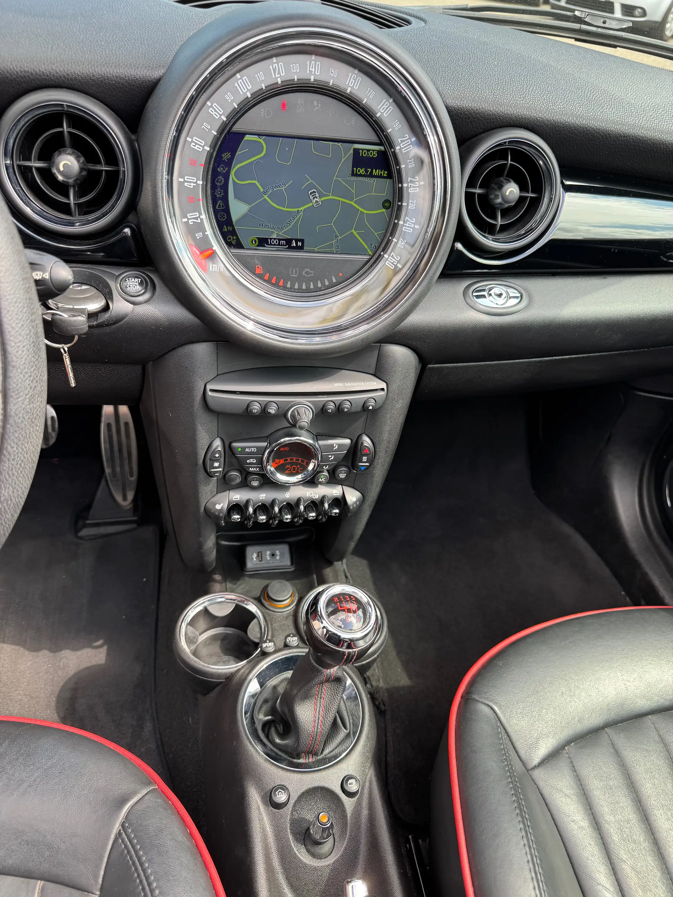 MINI John Cooper Works Cabrio John Cooper Works Navi/Klima/PDC/Xenon/Harman/Kard — photo 9