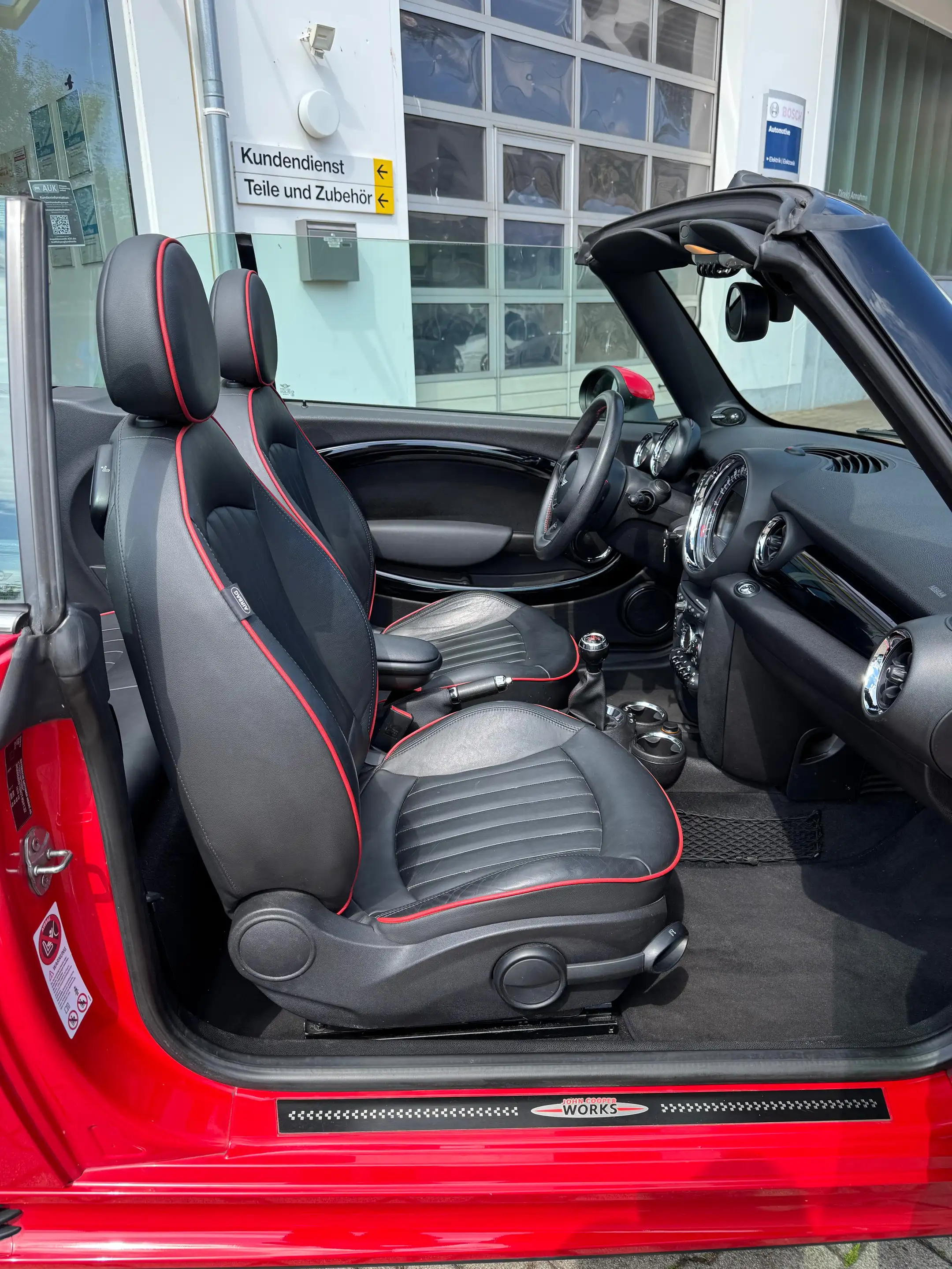 MINI John Cooper Works Cabrio John Cooper Works Navi/Klima/PDC/Xenon/Harman/Kard — photo 11