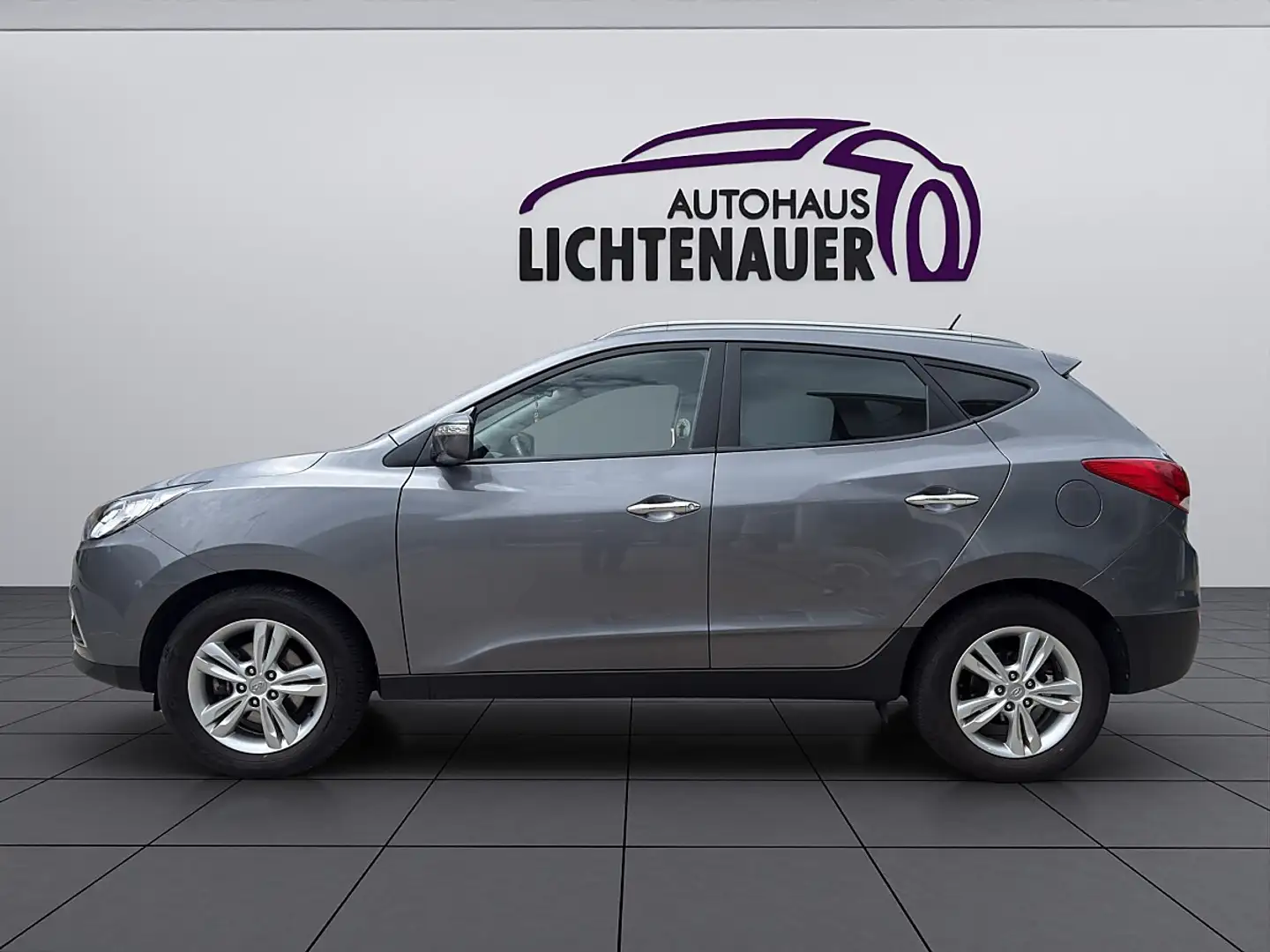Hyundai iX35 1,7 CRDi Premium DPF Grau - 2