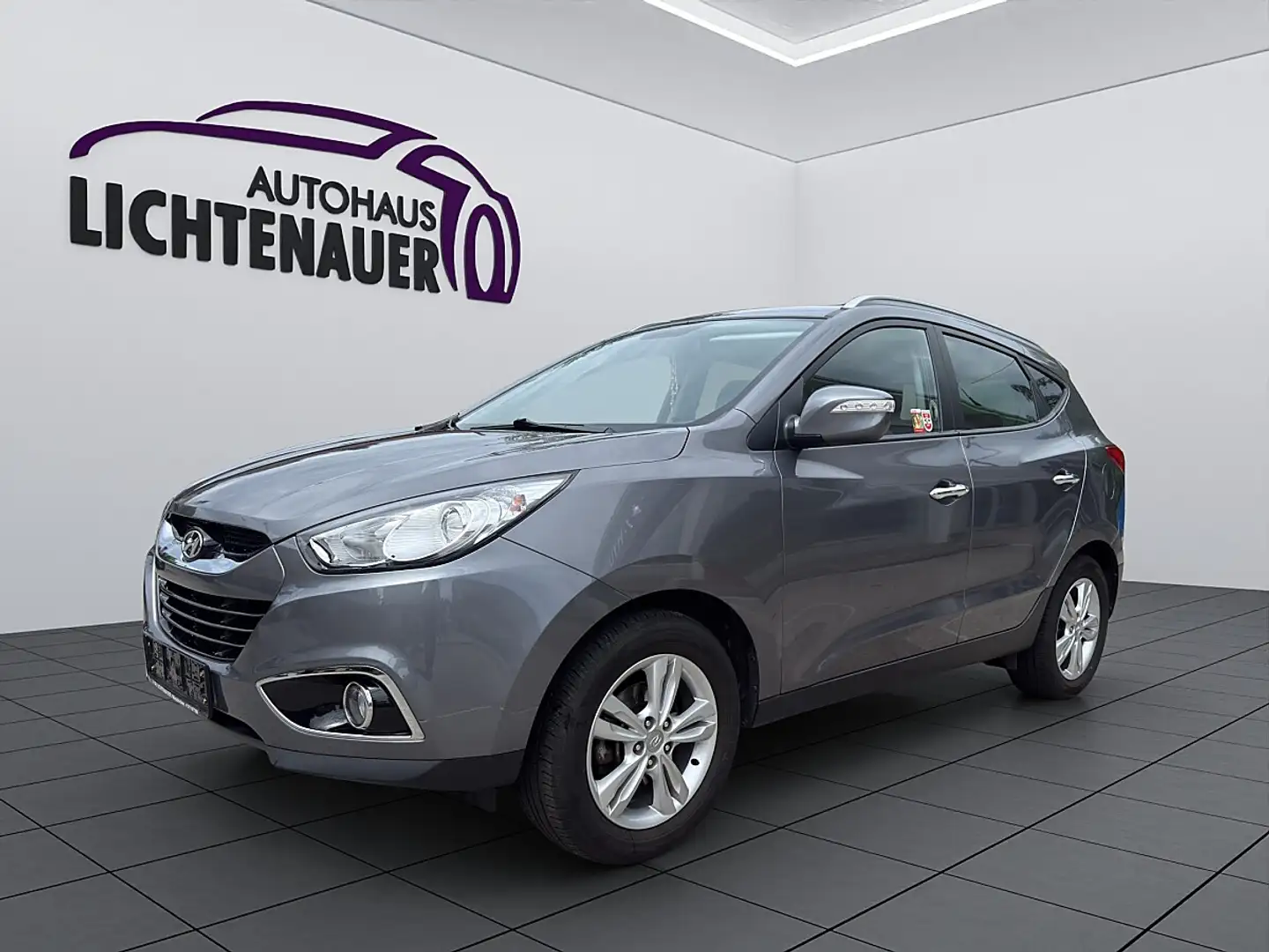 Hyundai iX35 1,7 CRDi Premium DPF Grau - 1