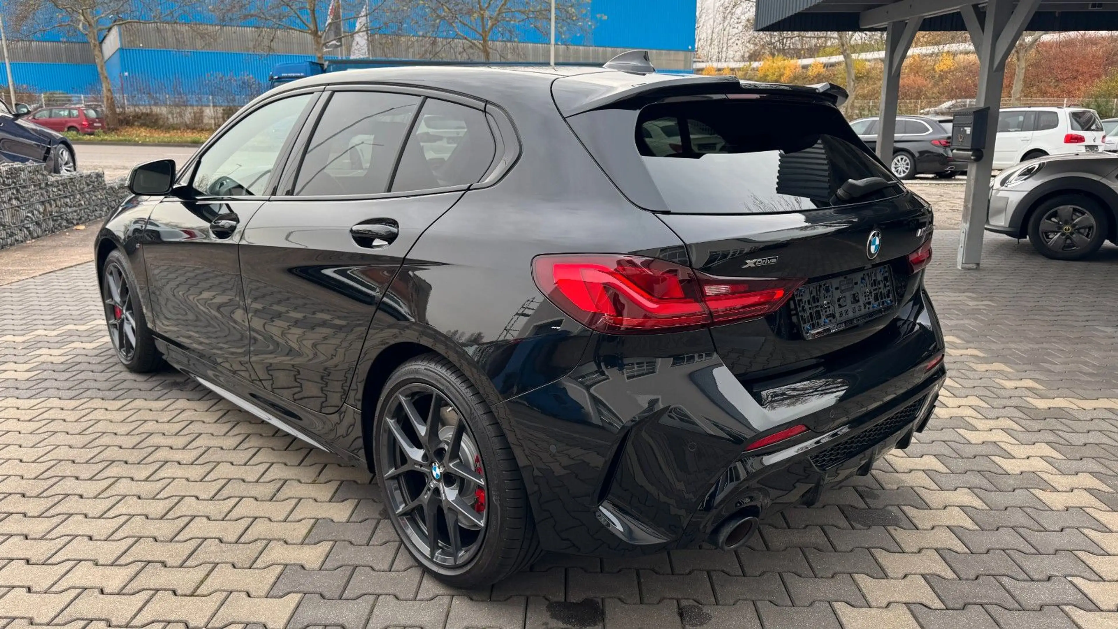 BMW 135 i Edition Colorvision Komf DAB H&K Lenkheiz — photo 4