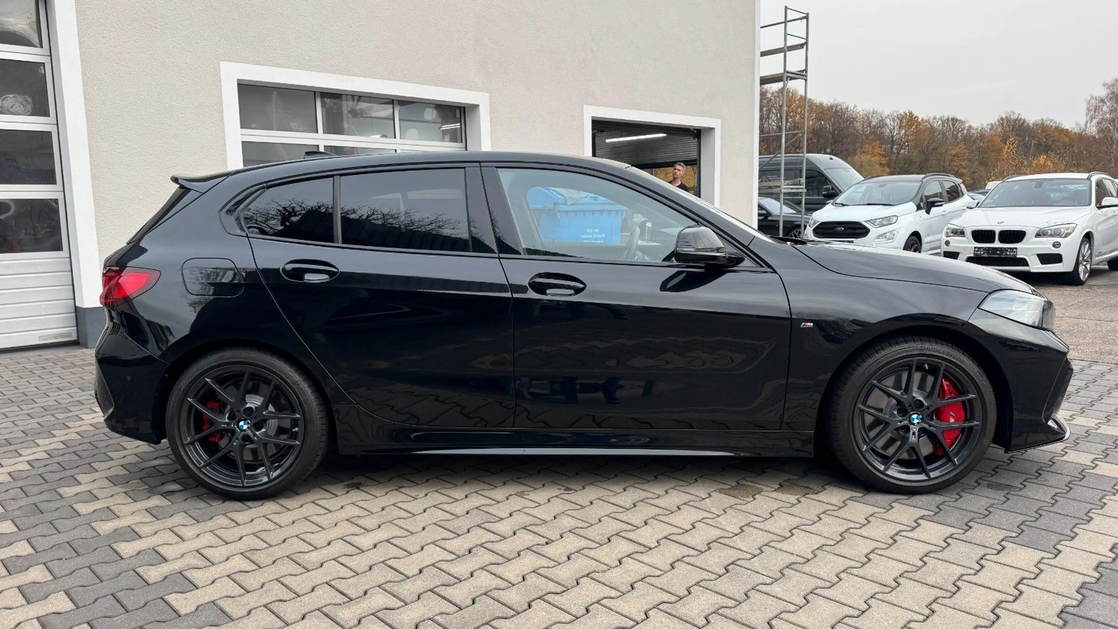 BMW 135 i Edition Colorvision Komf DAB H&K Lenkheiz — photo 7