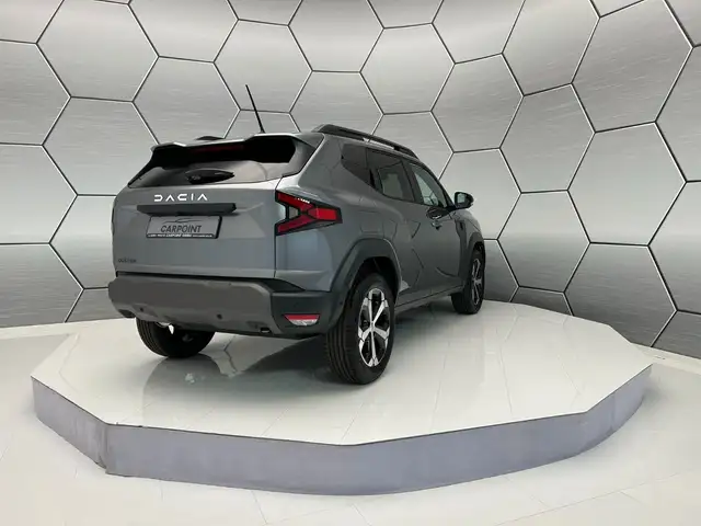 Dacia Duster view 6