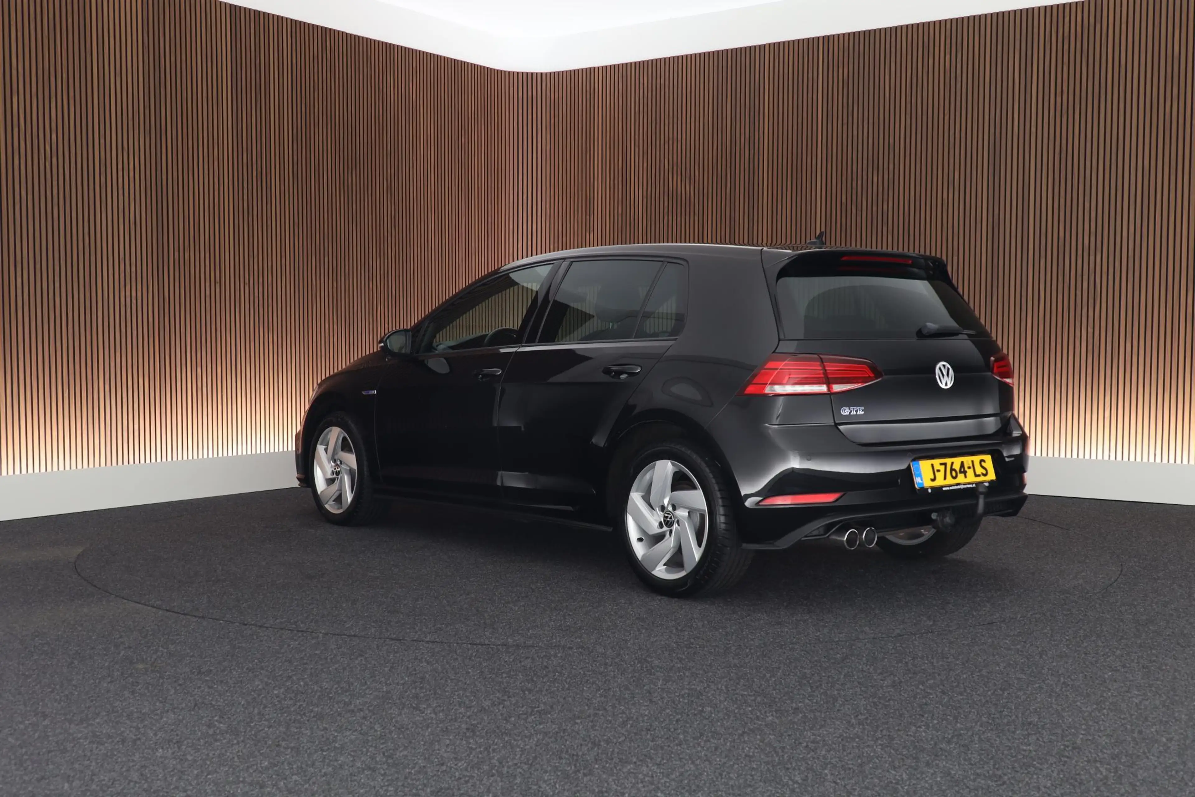 Volkswagen Golf GTE 1.4 TSI 204pk PHEV Trekhaak LED ACC Navigatie Park — photo 7