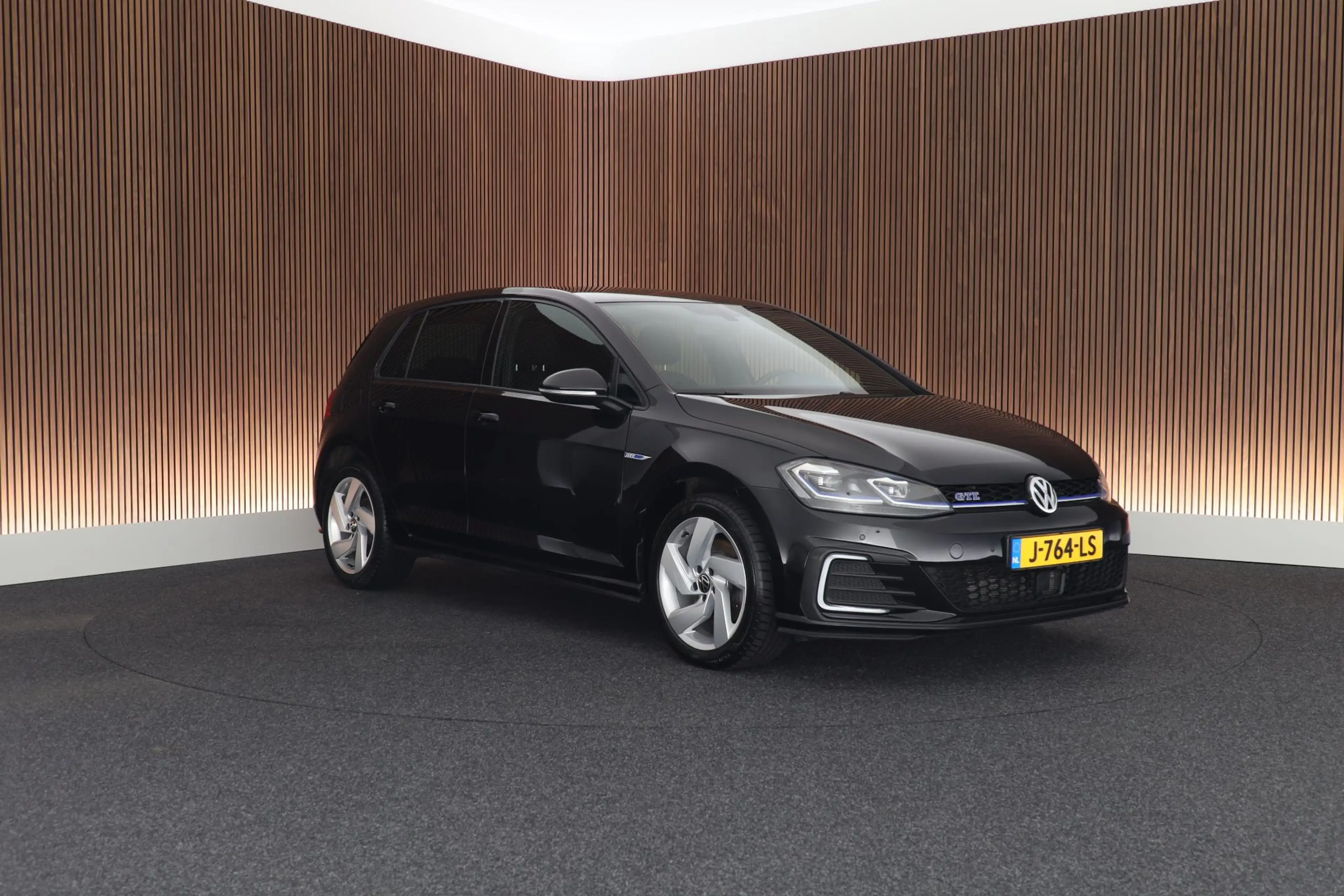 Volkswagen Golf GTE 1.4 TSI 204pk PHEV Trekhaak LED ACC Navigatie Park — photo 10