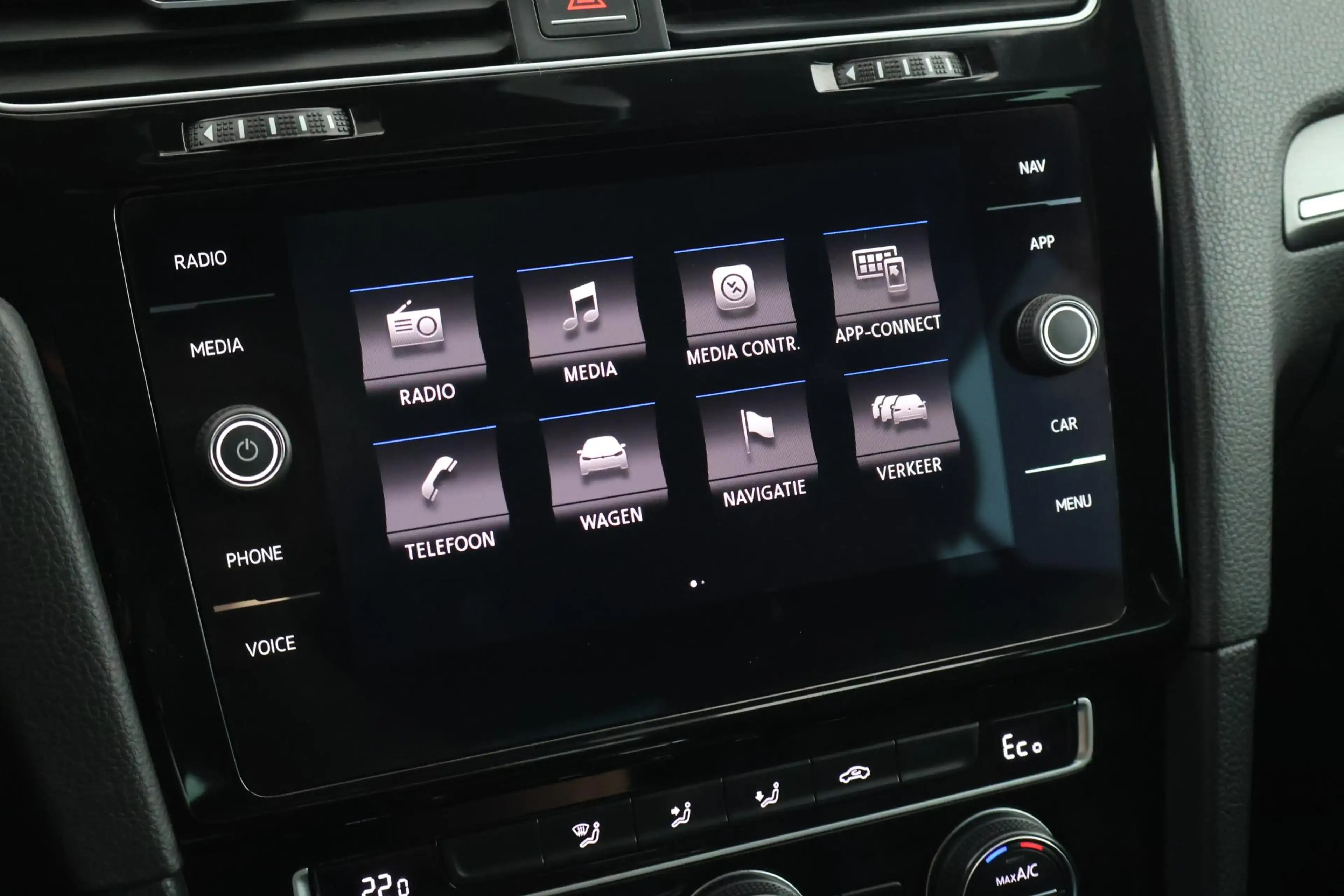 Volkswagen Golf GTE 1.4 TSI 204pk PHEV Trekhaak LED ACC Navigatie Park — photo 25