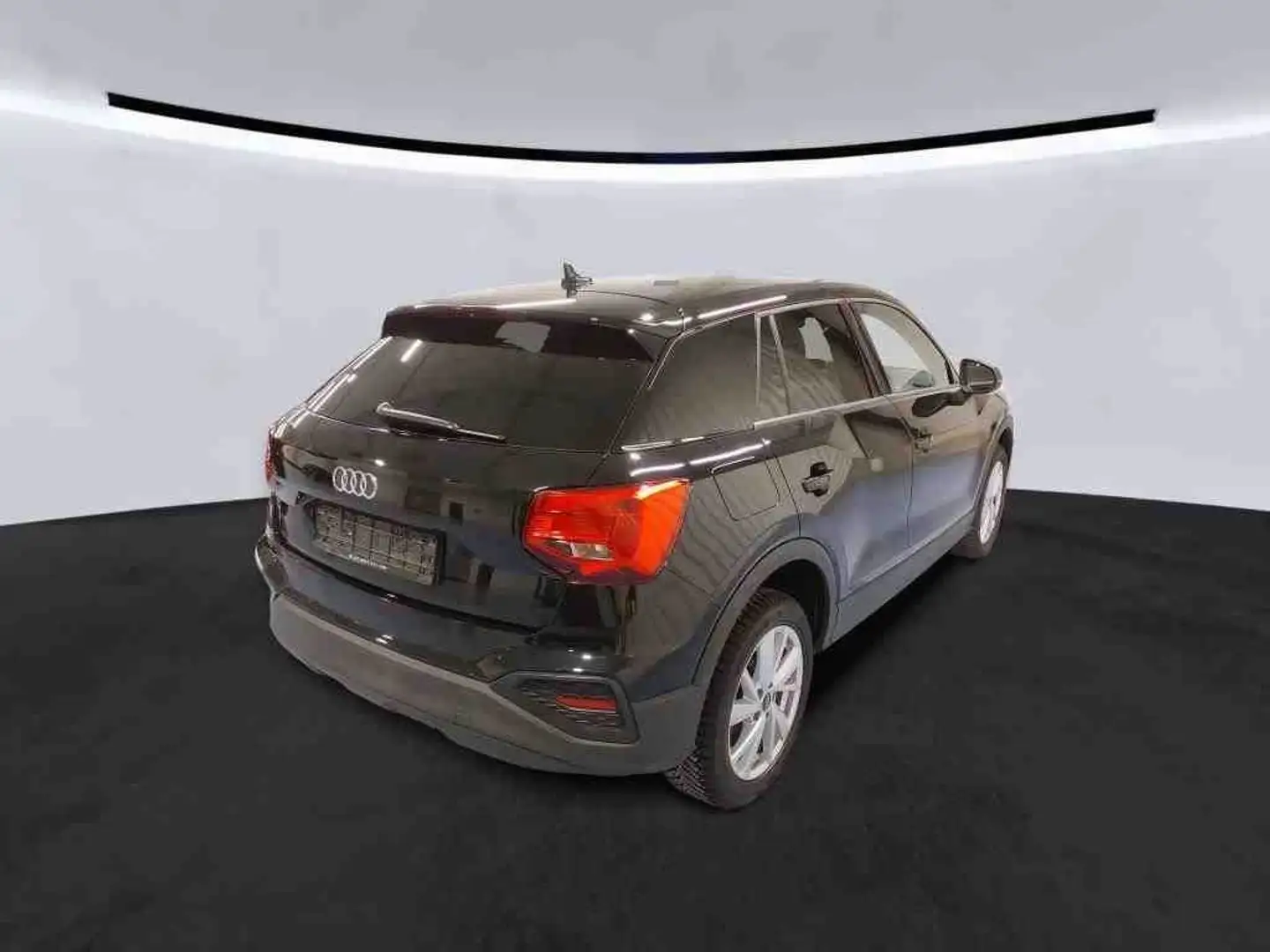 Audi Q2 35 TFSI DSG CAM/NAVI/CAR PLAY/SHZ/LED/BT/PDC Zwart - 2