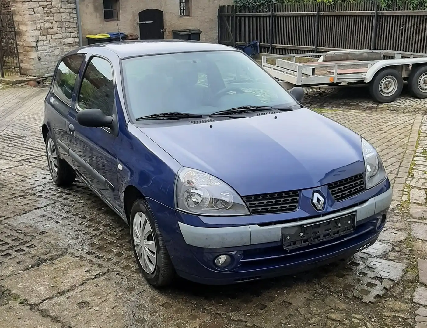 Renault Clio Expression Modrá - 1