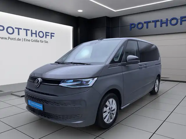 Volkswagen T7 Multivan 1.4 eHybrid TSI DSG PANO AHK IQ.LIGH