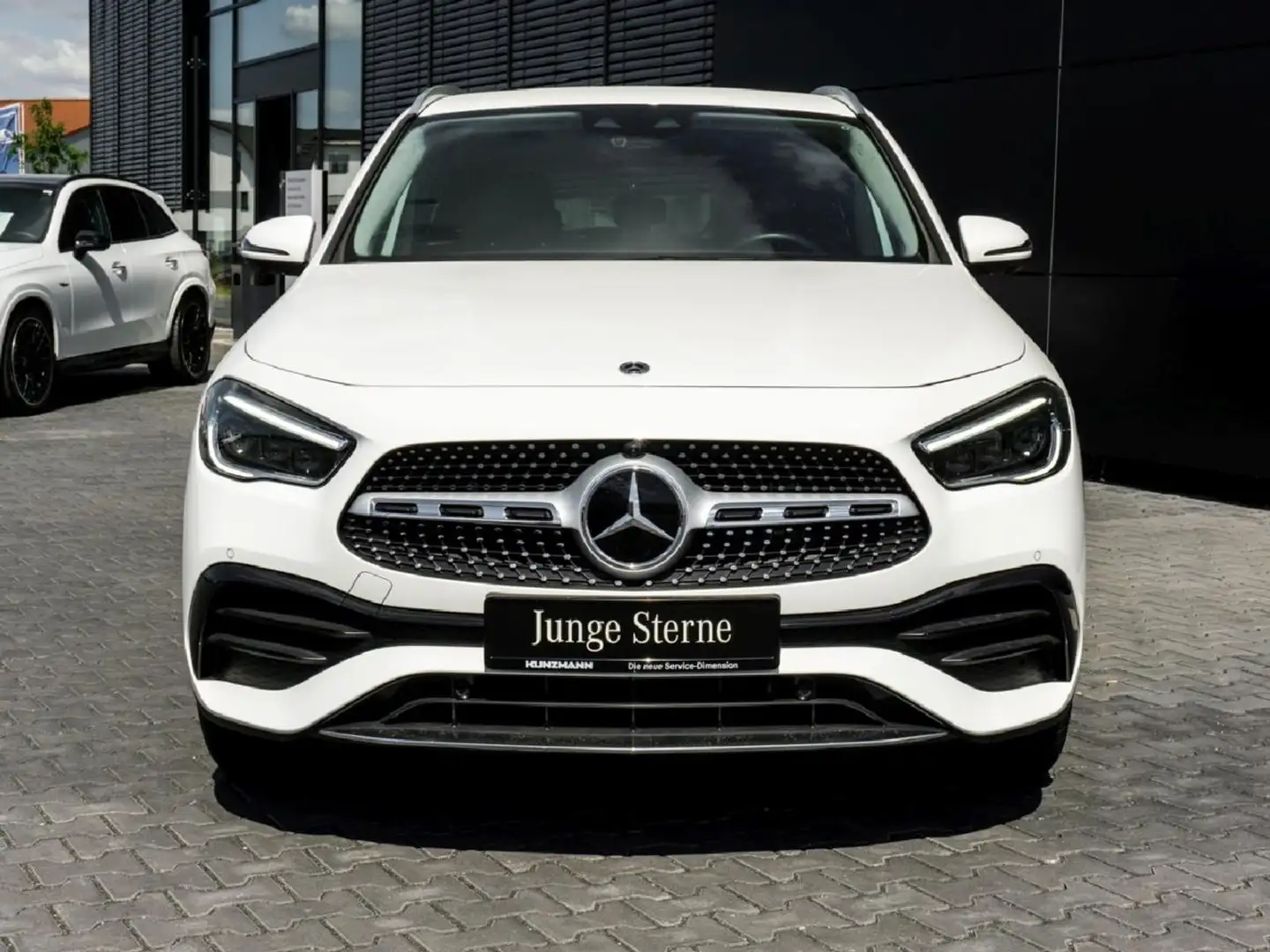 Mercedes-Benz GLA 250 e AMG MBUXNavi+ Distronic Spiegel-P 360° Blanco - 2