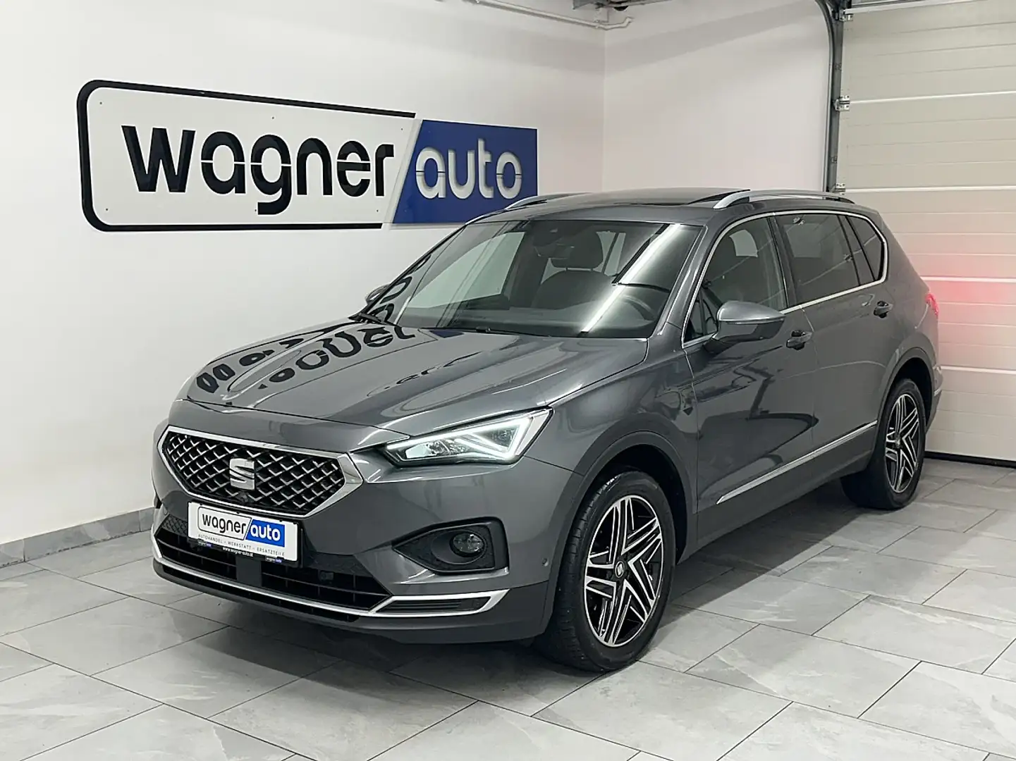 SEAT Tarraco 2,0 TDI Xcellence DSG 4Drive.LED/ACC/Navi/Pano/... Grau - 2