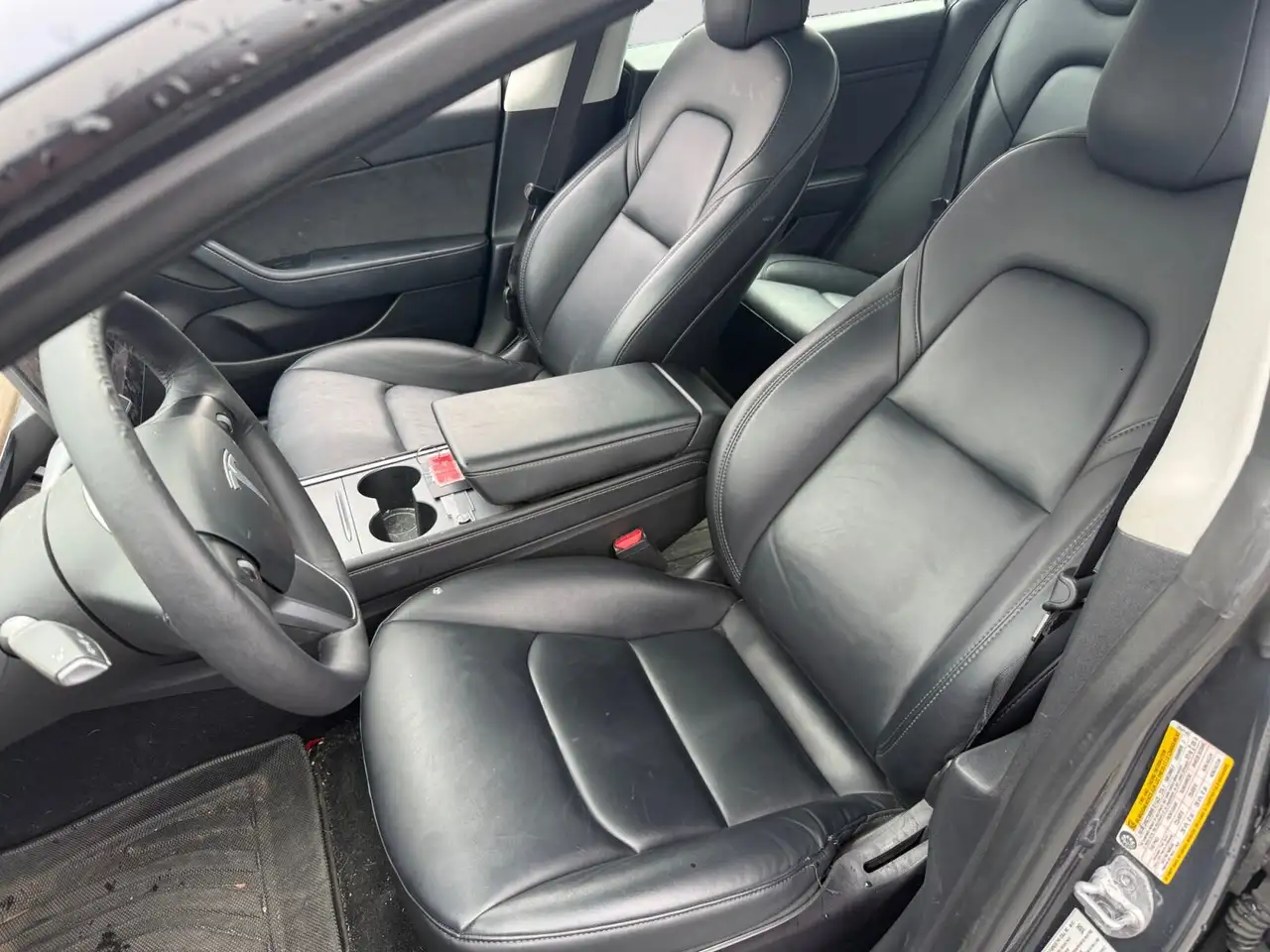 Tesla Model 3 photo Tesla Model 3