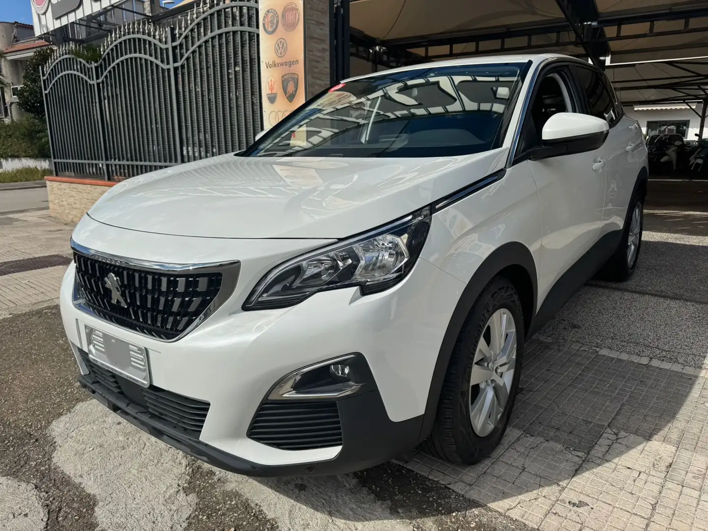 Peugeot 3008 1.5 bluehdi Allure s&s 130cv eat8 Bianco - 1