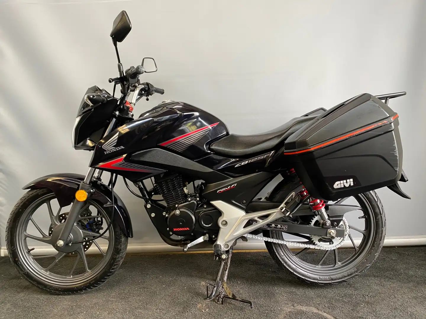 Honda CBF 125 HONDA CBF 125 PERFECT STAAT *** garantie *** - 2