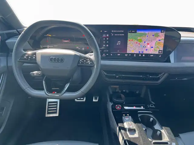 Audi E-Tron view 10