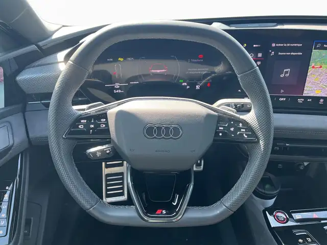 Audi E-Tron view 9