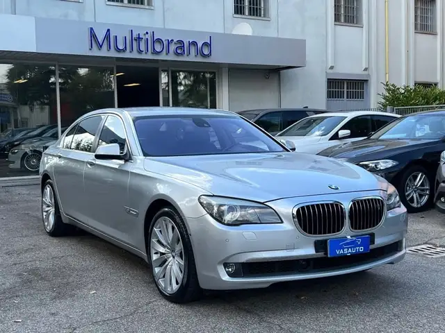 BMW 750 750Li xDrive Eccelsa