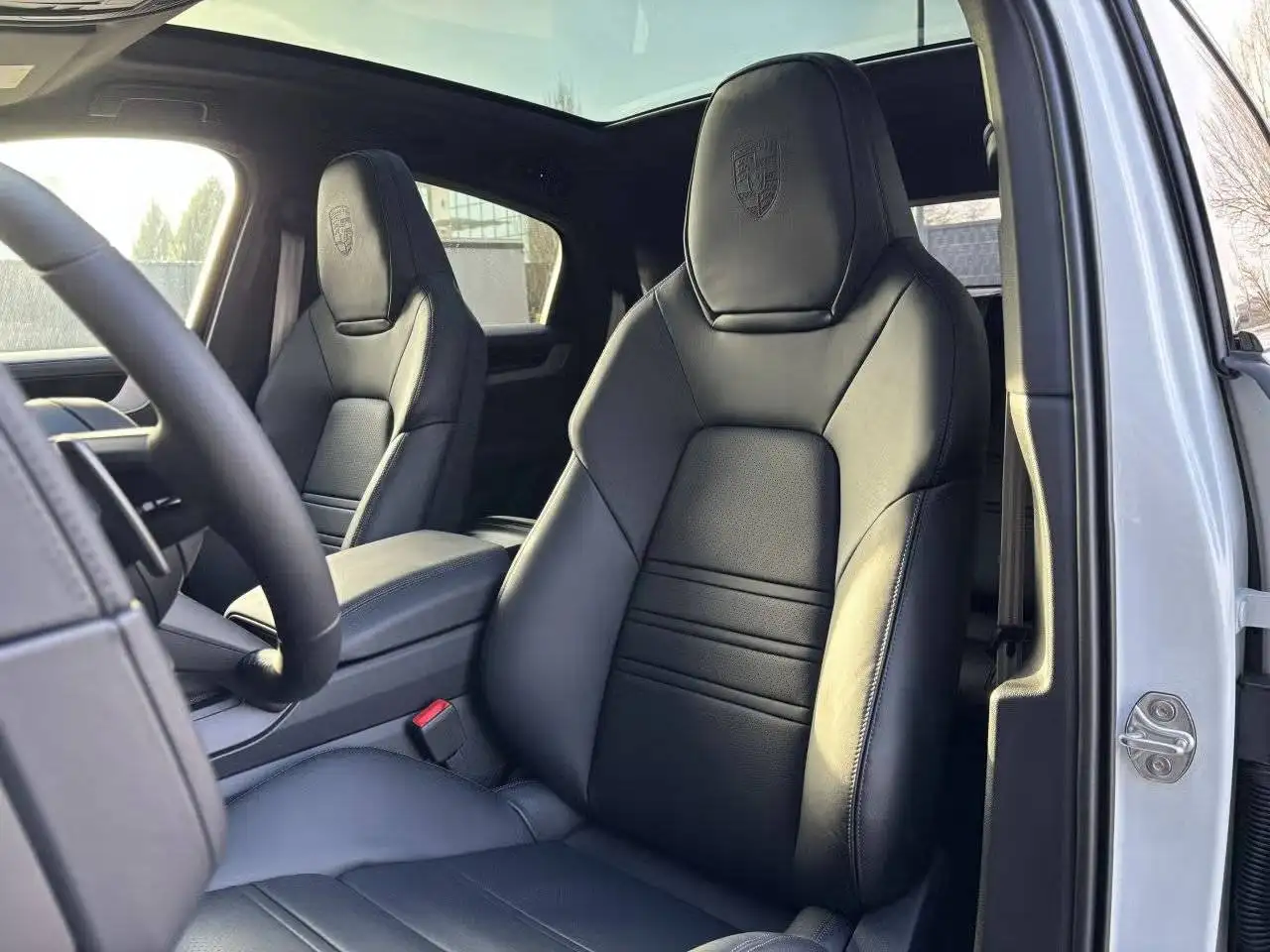 Porsche Cayenne S Coupé E-Hybrid Black Edition 8