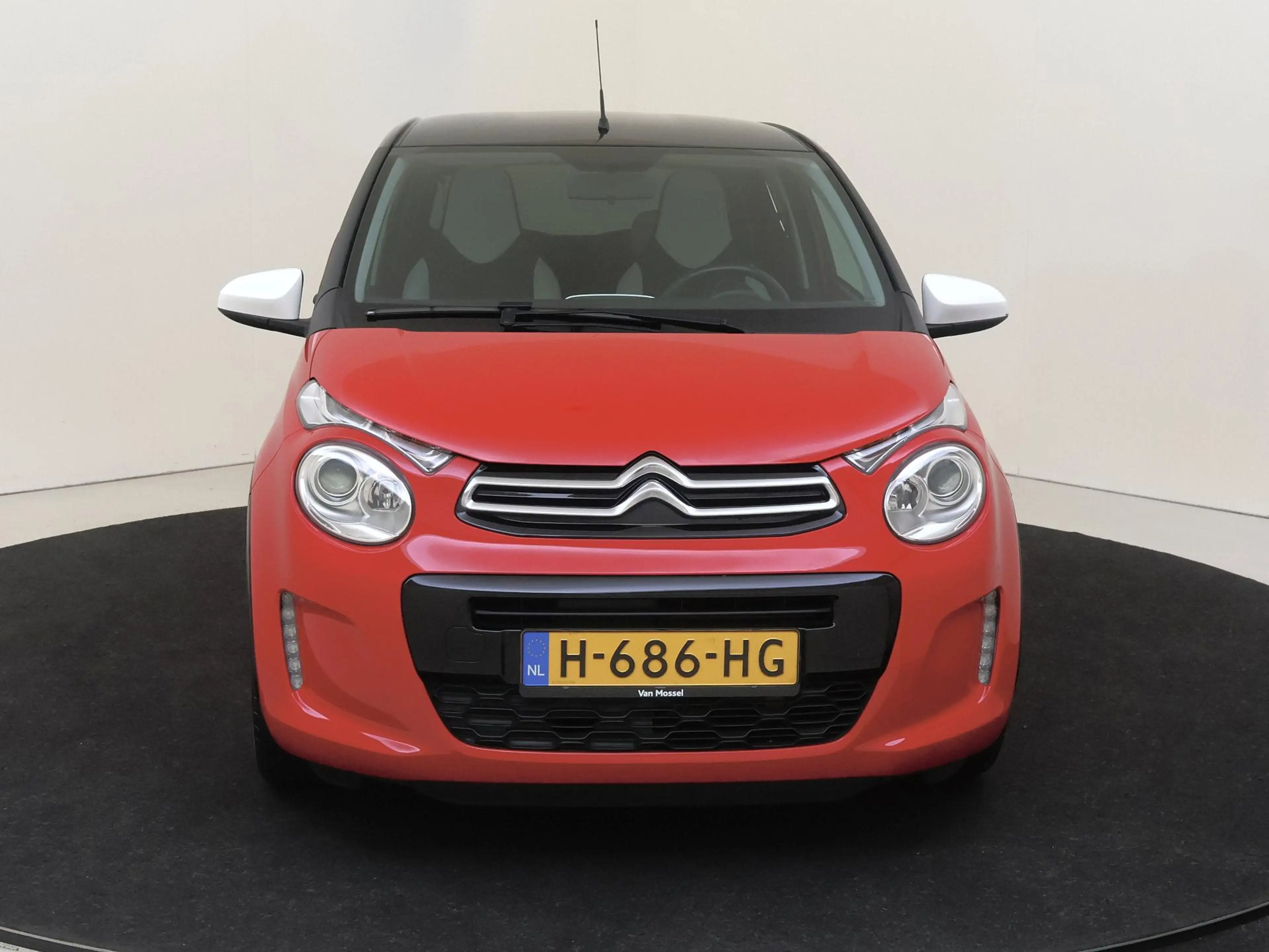 Citroen C1 1.0 VTi Urban Ride | Parkeercamera Achter | Licht — photo 2