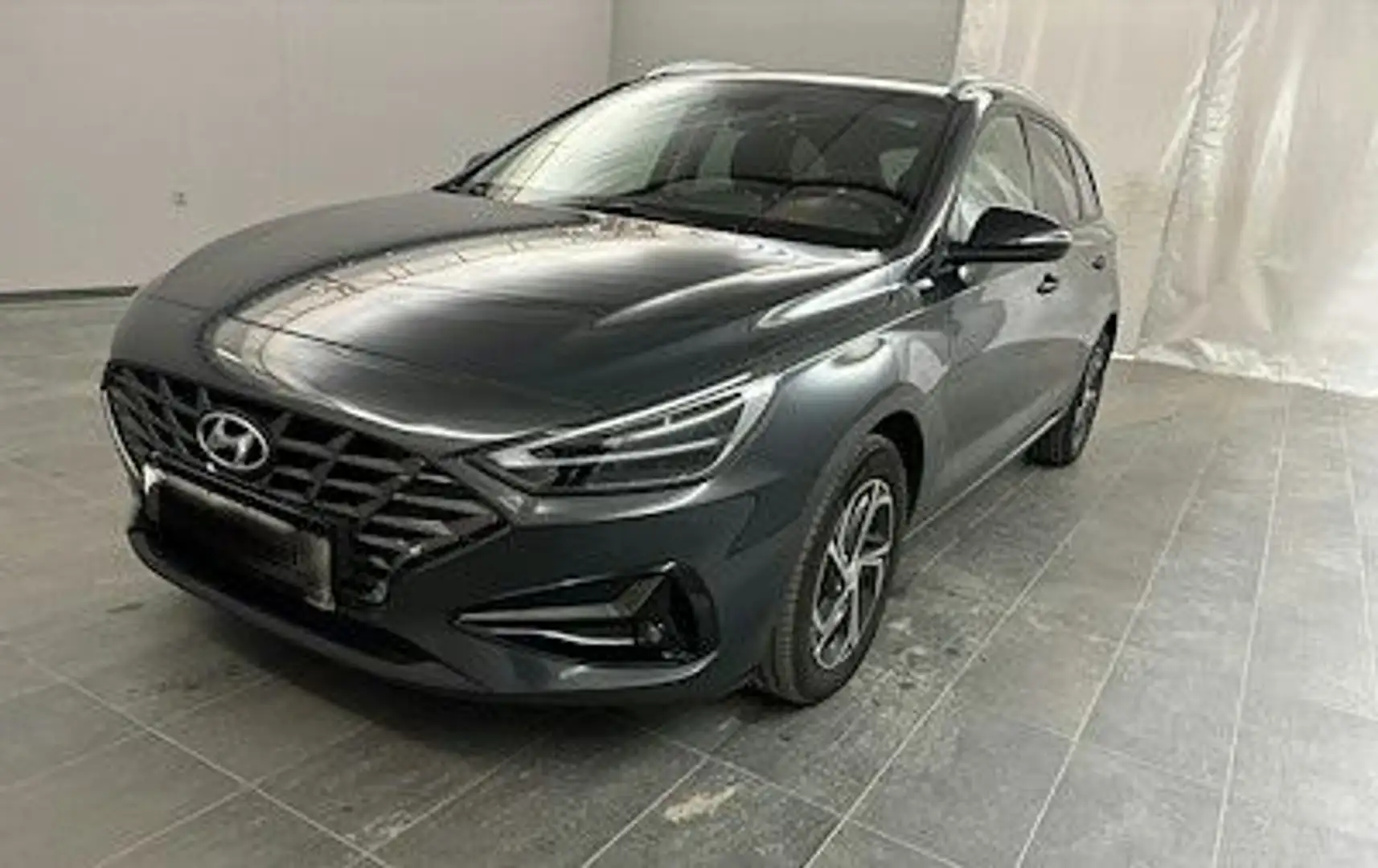 Hyundai i30 1.6 CRDI DCT Intro crna - 2
