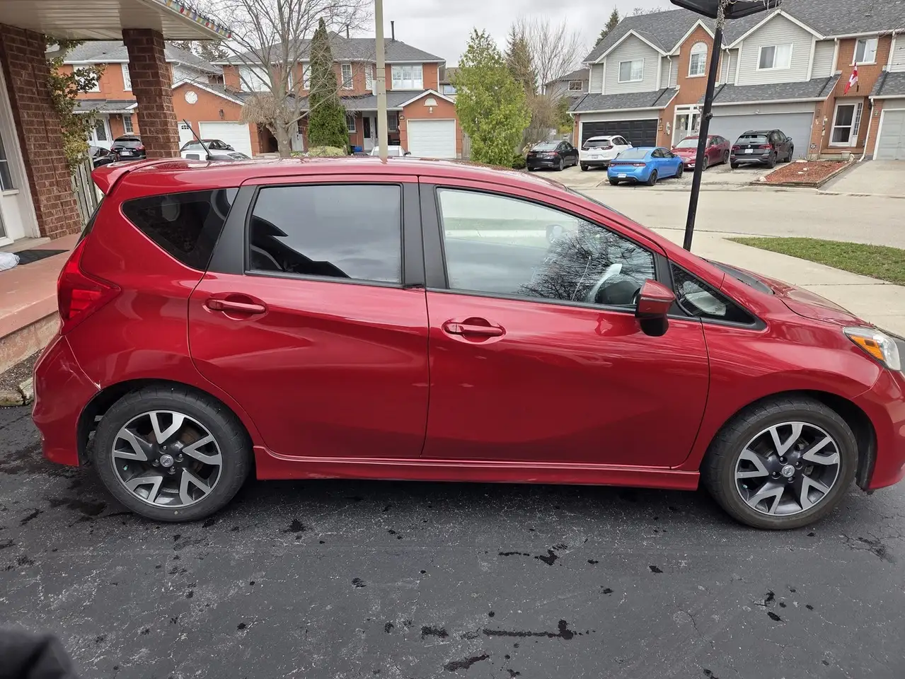 Nissan Note снимка Nissan Note