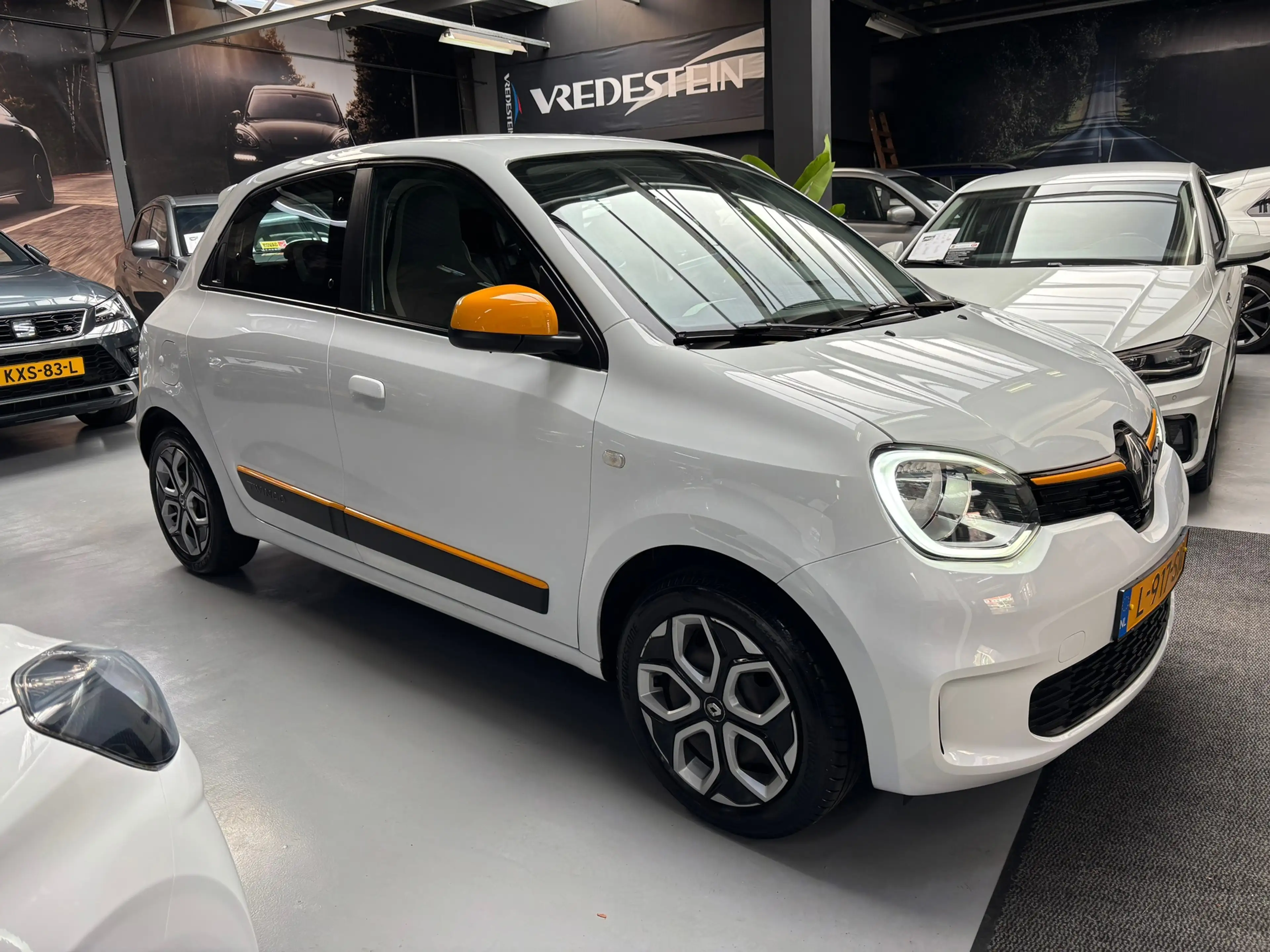 Renault Twingo 1.0 SCe Collection / Airco — photo 7