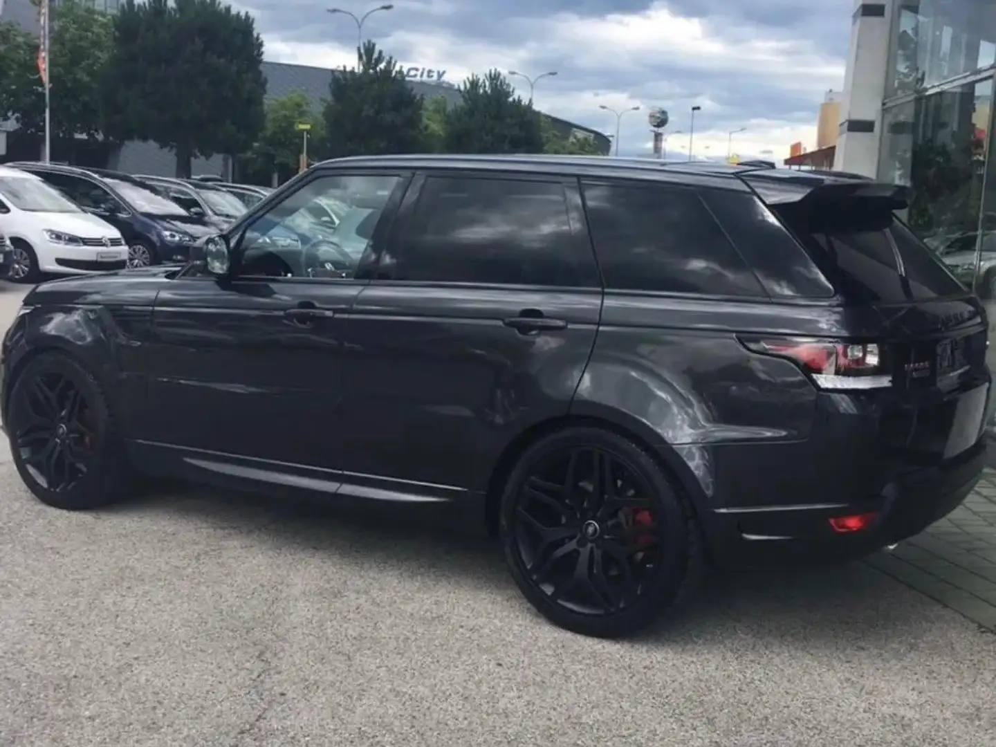 Land Rover Range Rover Sport Range Rover Sport 3,0 SDV6 Autobiography Dynamic Autobiography Dynamic Schwarz - 2