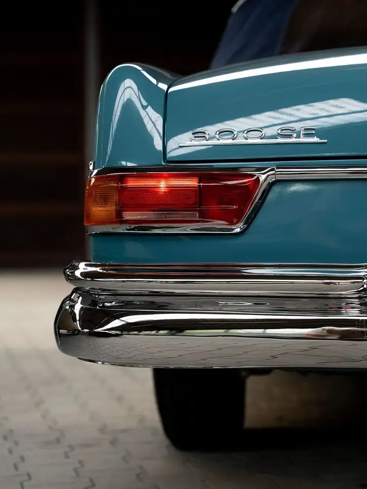 Mercedes-Benz 300 SE Cabrio Frame off Neuwagenzustand, foto 2