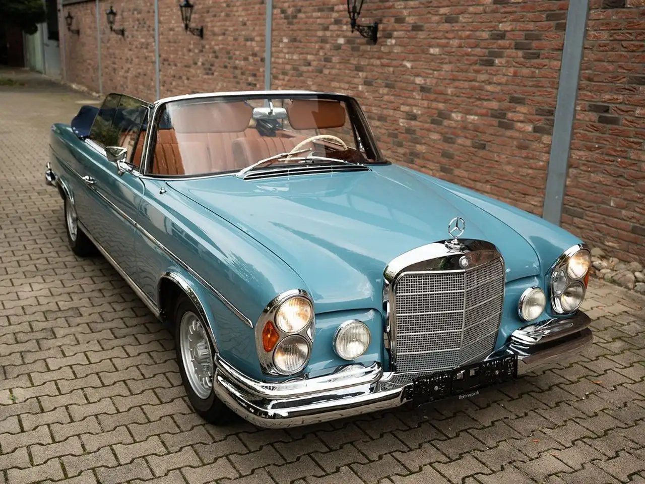 Mercedes-Benz 300 SE Cabrio Frame off Neuwagenzustand, foto 1