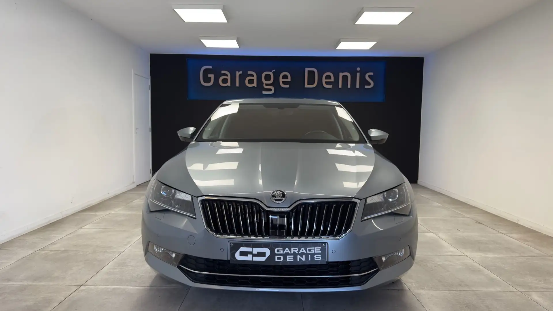 Skoda Superb 1.4 TSI ACT Style*GPS+CAMERA*LED*GARANTIE 12 MOIS* Gris - 2