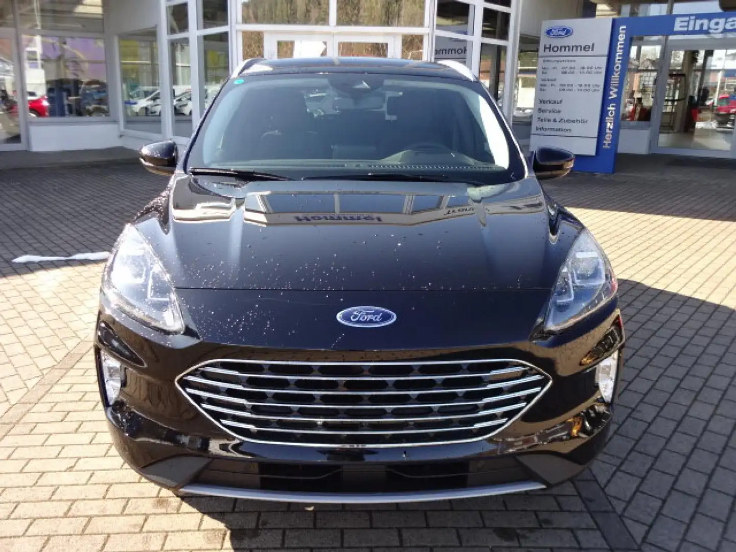 Ford Kuga Plug-In Hybrid Titanium AHK+NAVI+LED+SHZG. VO+HI Zwart - 2