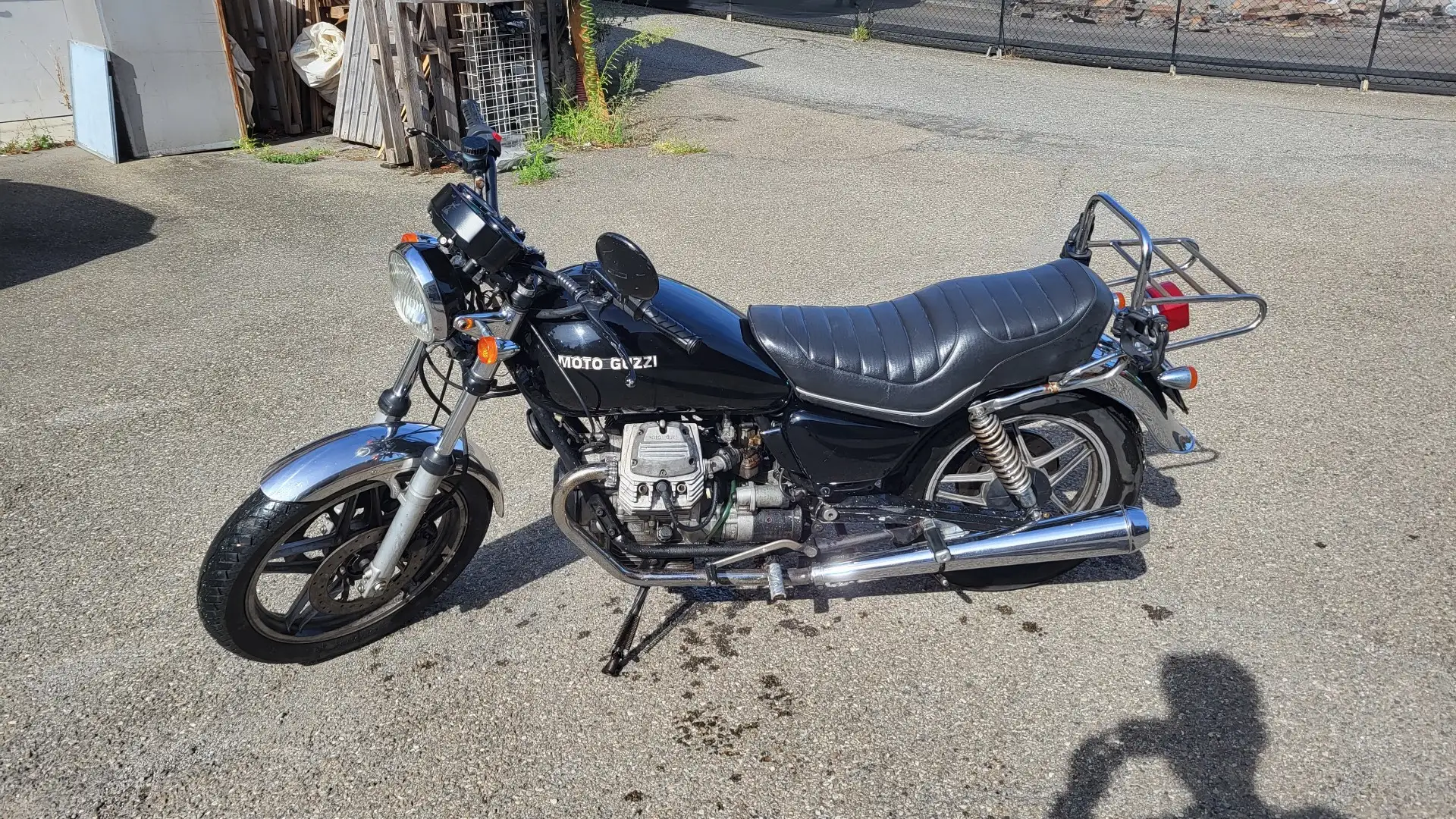 Moto Guzzi V 35 C Black - 1