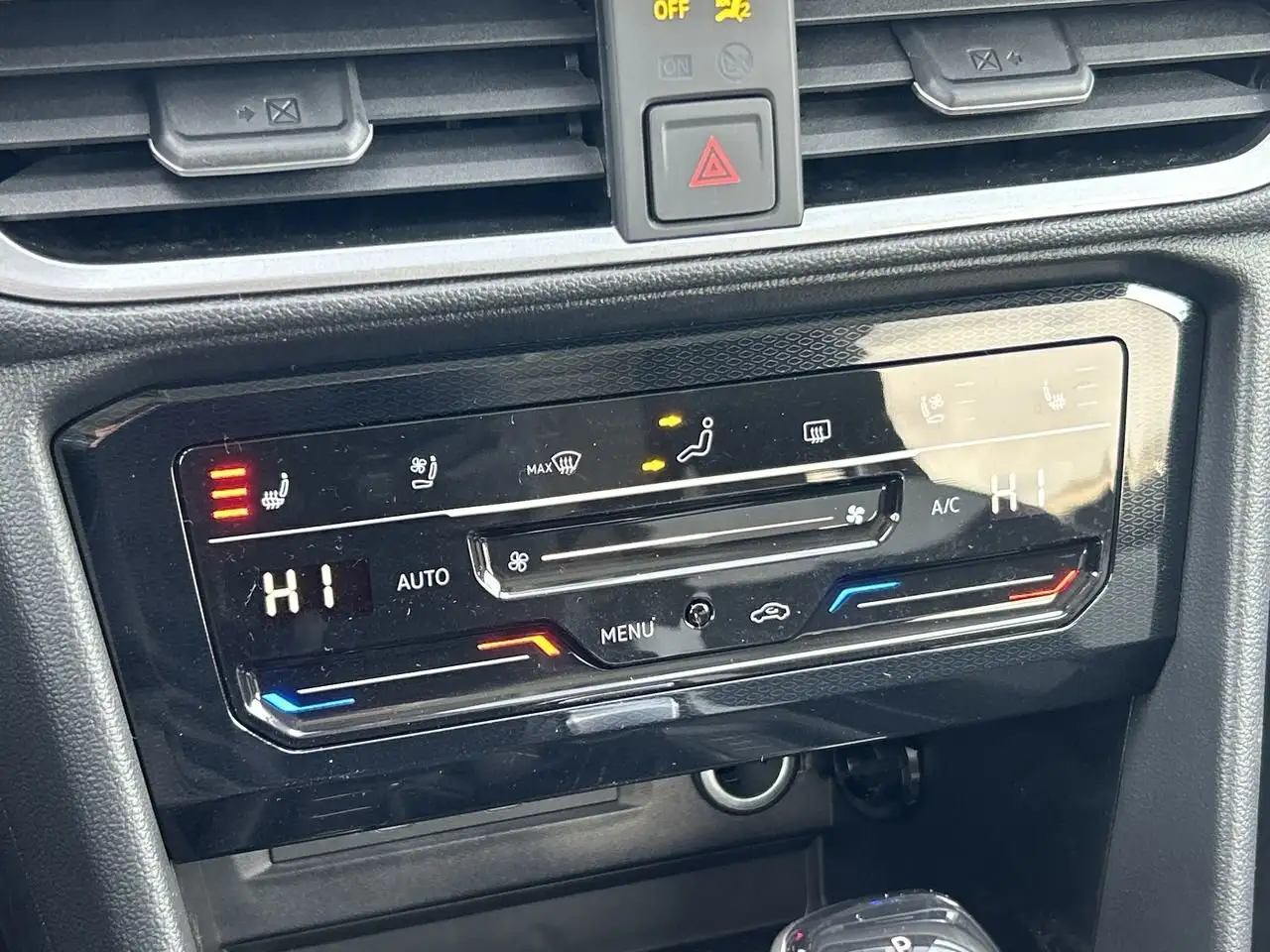 Volkswagen Taos снимка Volkswagen Taos