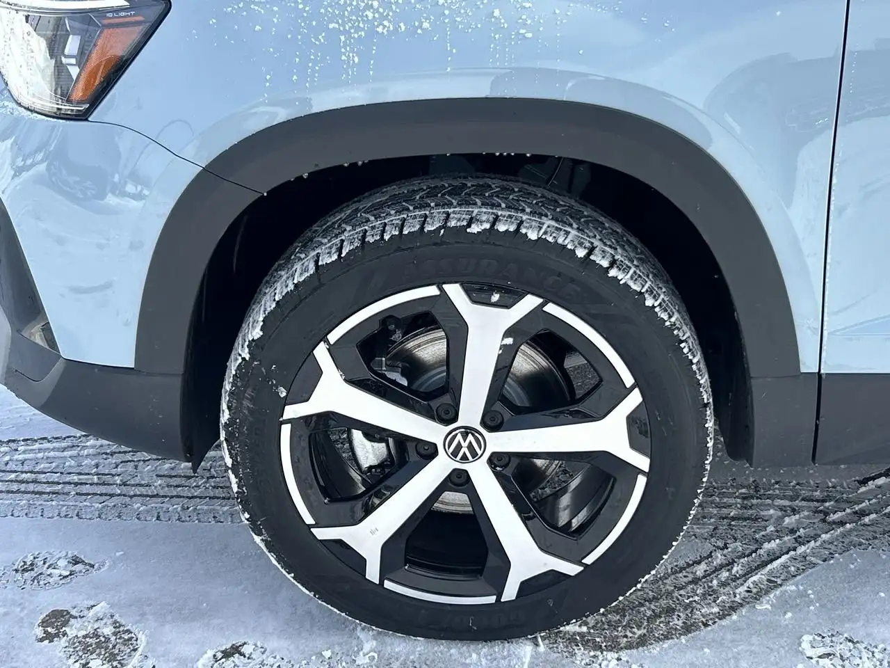 Volkswagen Taos снимка Volkswagen Taos