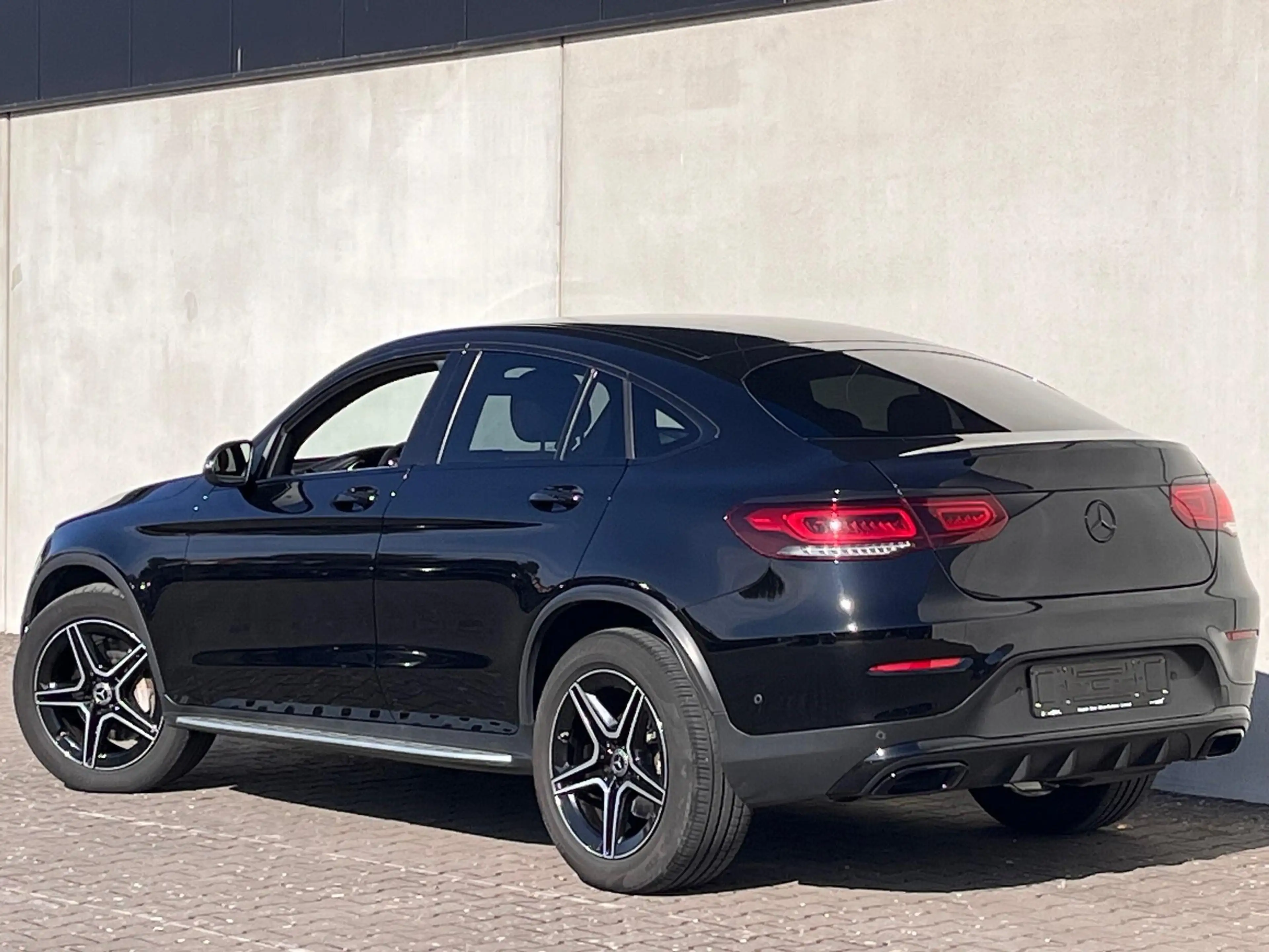 Mercedes-Benz GLC 200 Coupé d — photo 6