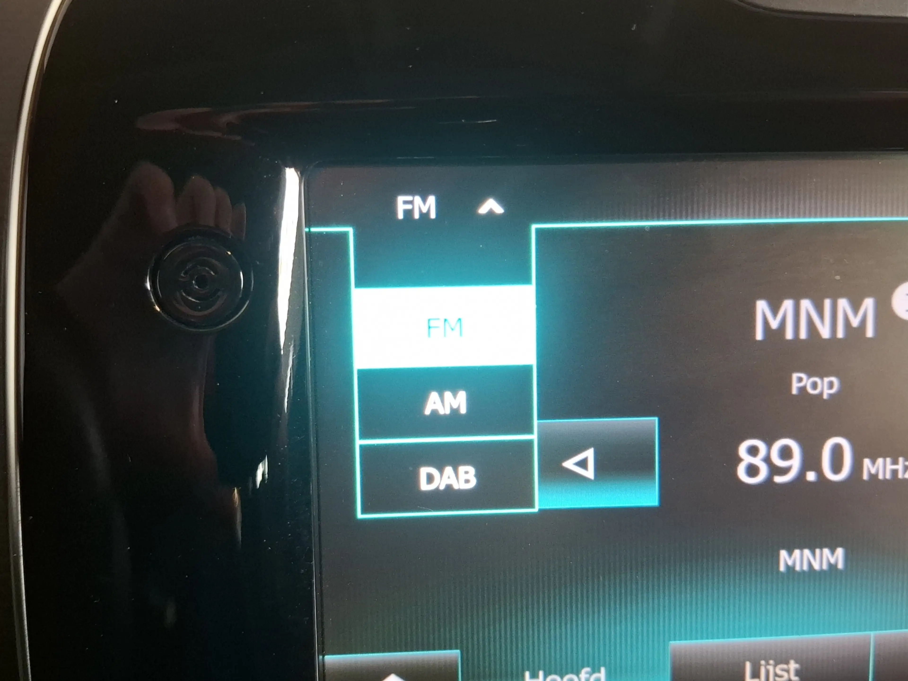 Renault Clio Grandtour 0.9 TCe Intens NAVI AIRCO PDC — photo 15
