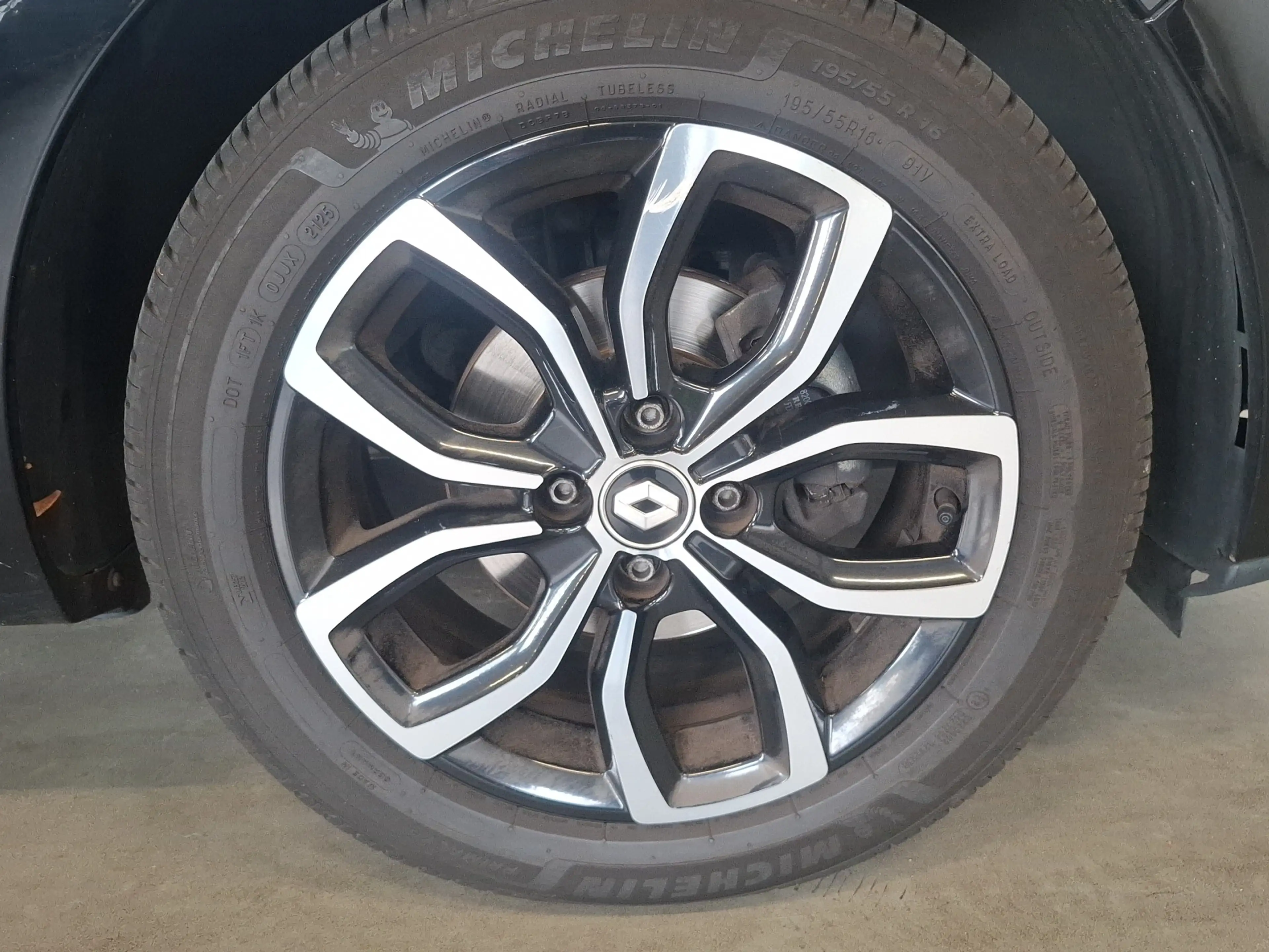 Renault Clio Grandtour 0.9 TCe Intens NAVI AIRCO PDC — photo 7