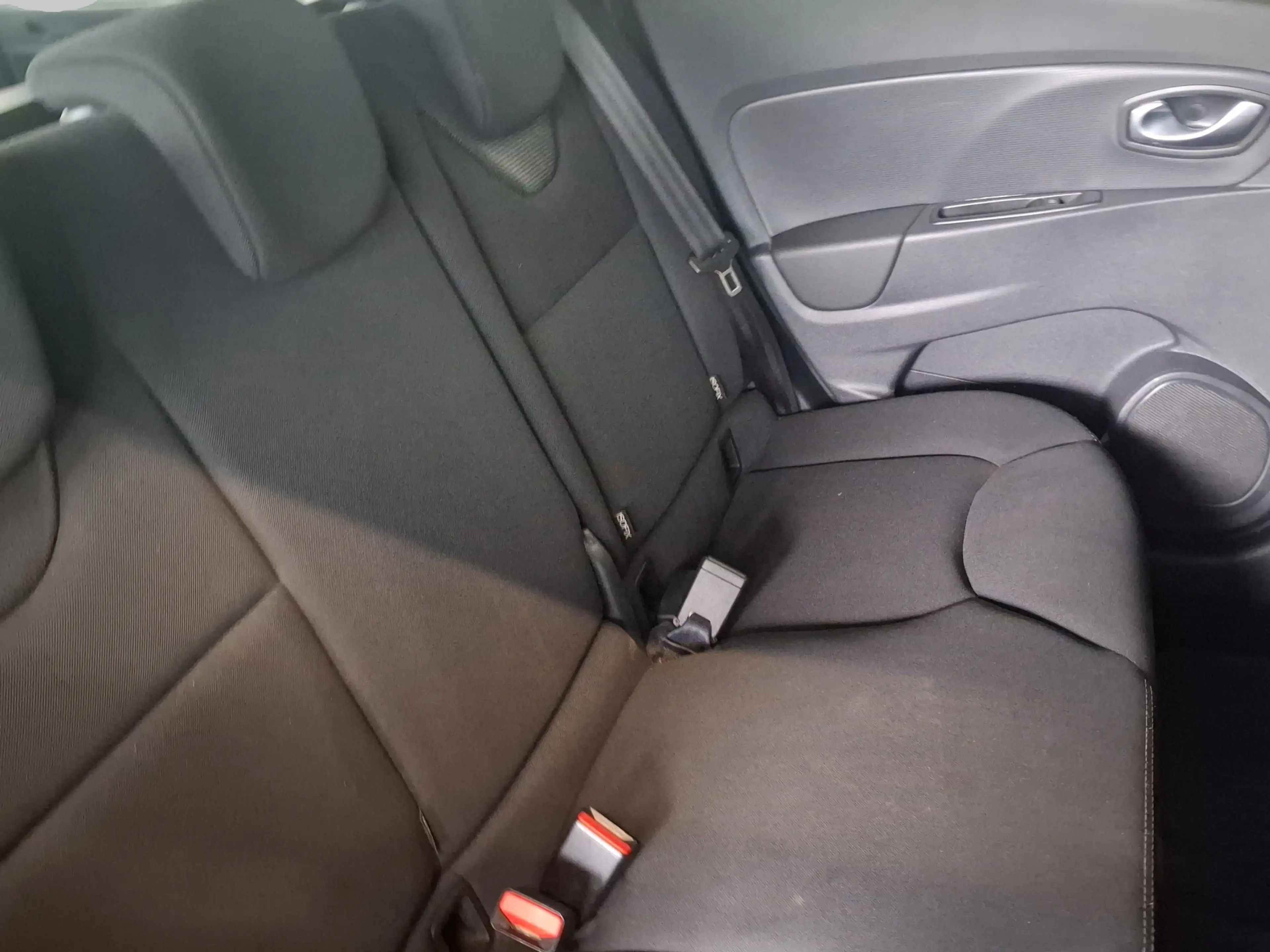 Renault Clio Grandtour 0.9 TCe Intens NAVI AIRCO PDC — photo 10