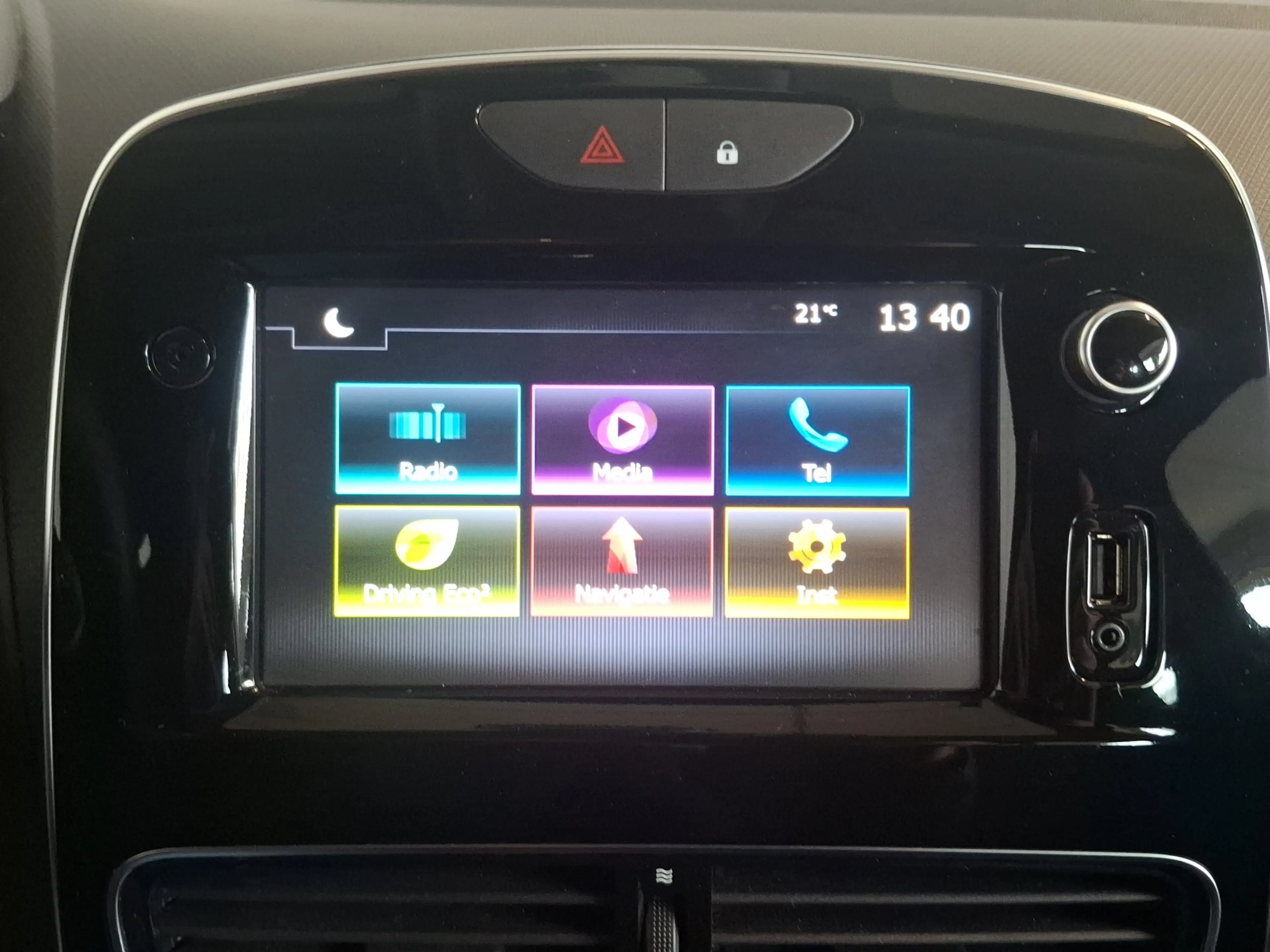 Renault Clio Grandtour 0.9 TCe Intens NAVI AIRCO PDC — photo 14