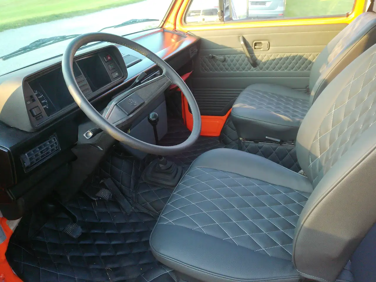 Volkswagen T3 !! Komplett Restauriert !!, foto 10