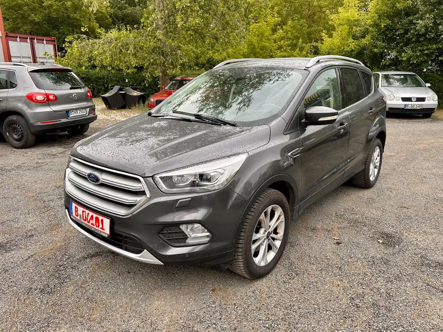 Ford Kuga Titanium+TOP+wenig Kilometer Szary - 1