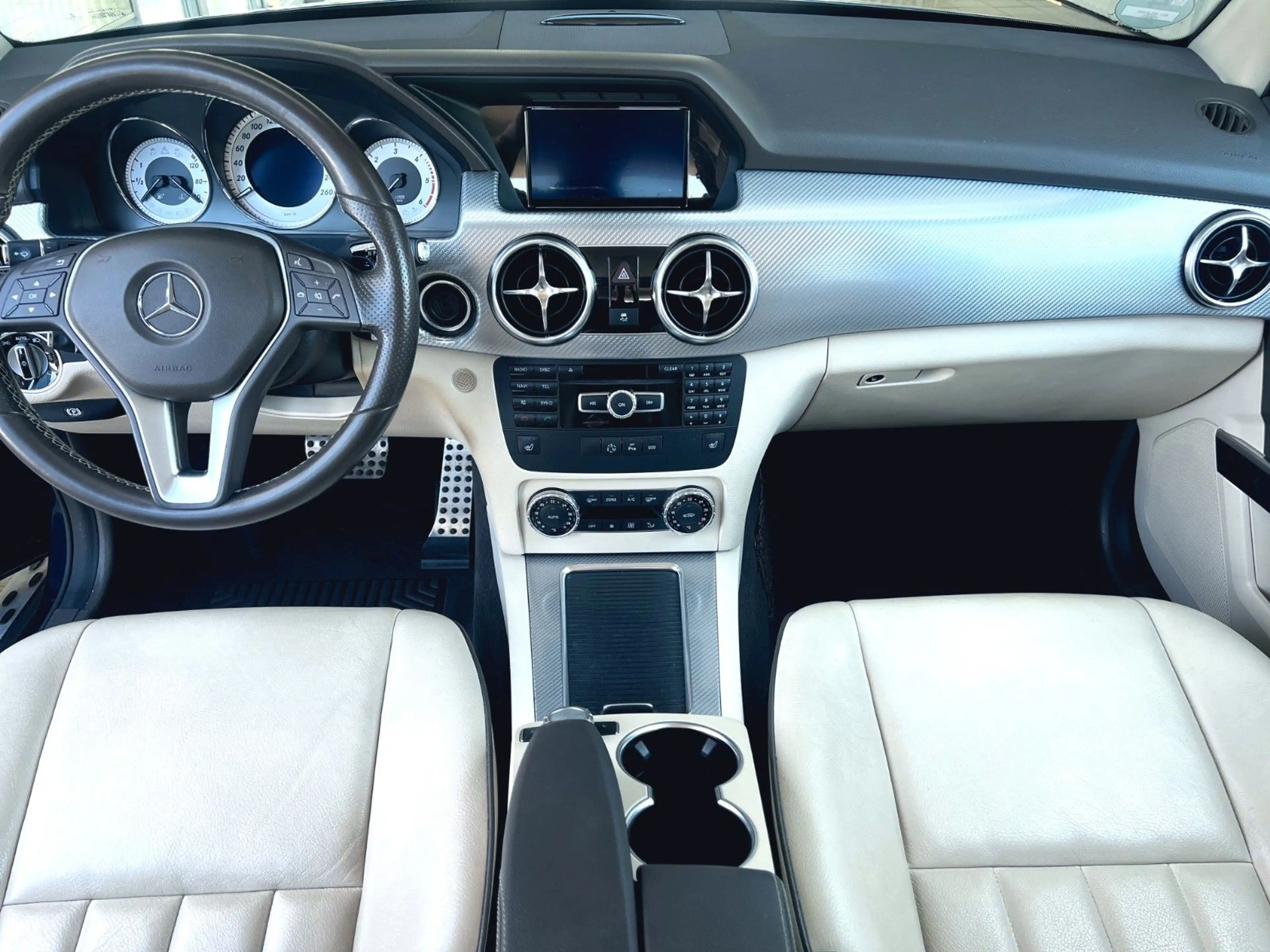 Mercedes-Benz GLK 350 GLK  4Matic Automatik Leder Comand Xenon — photo 4