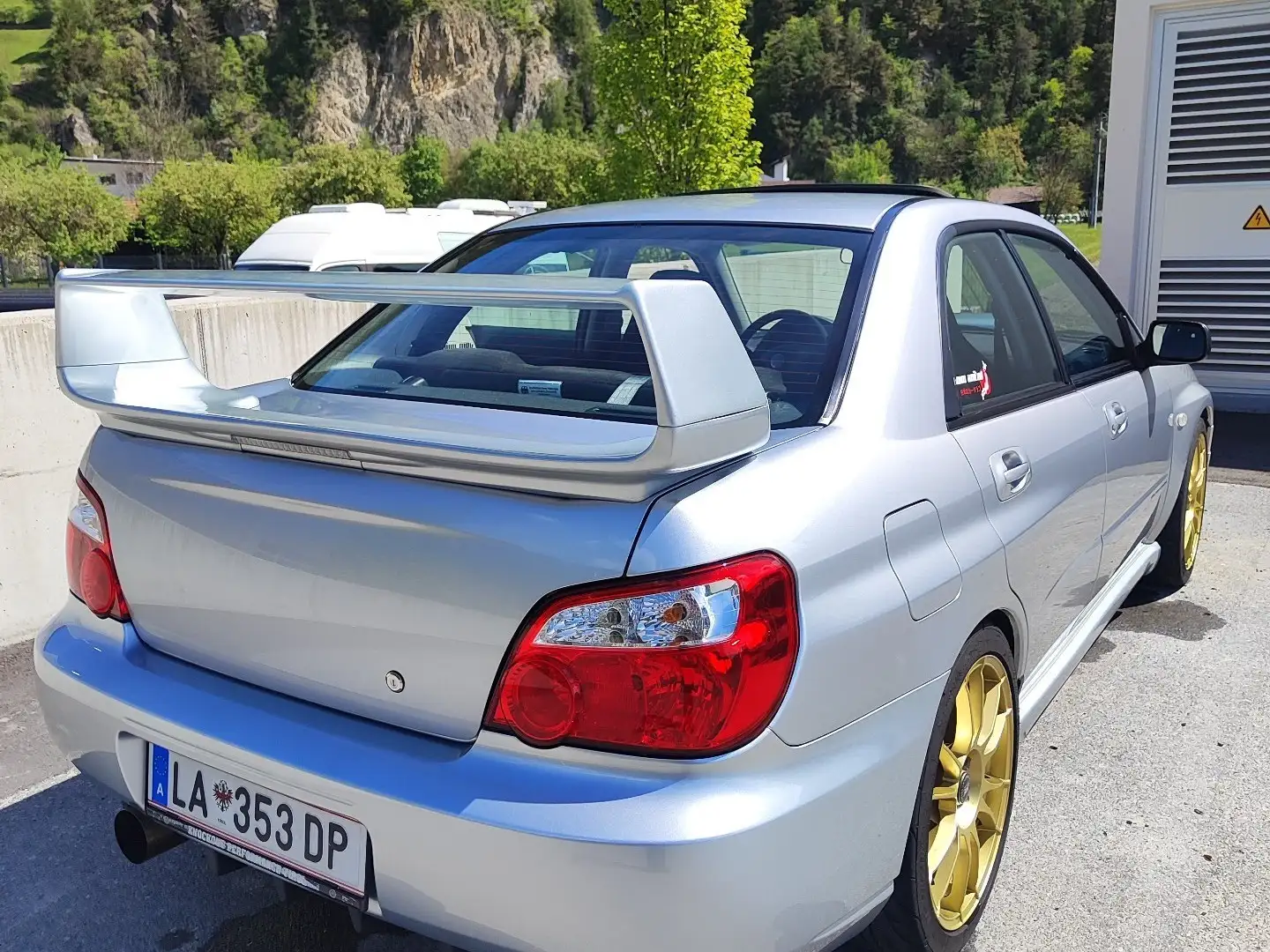 Subaru Impreza 2.0 WRX Turbo Šedá - 2