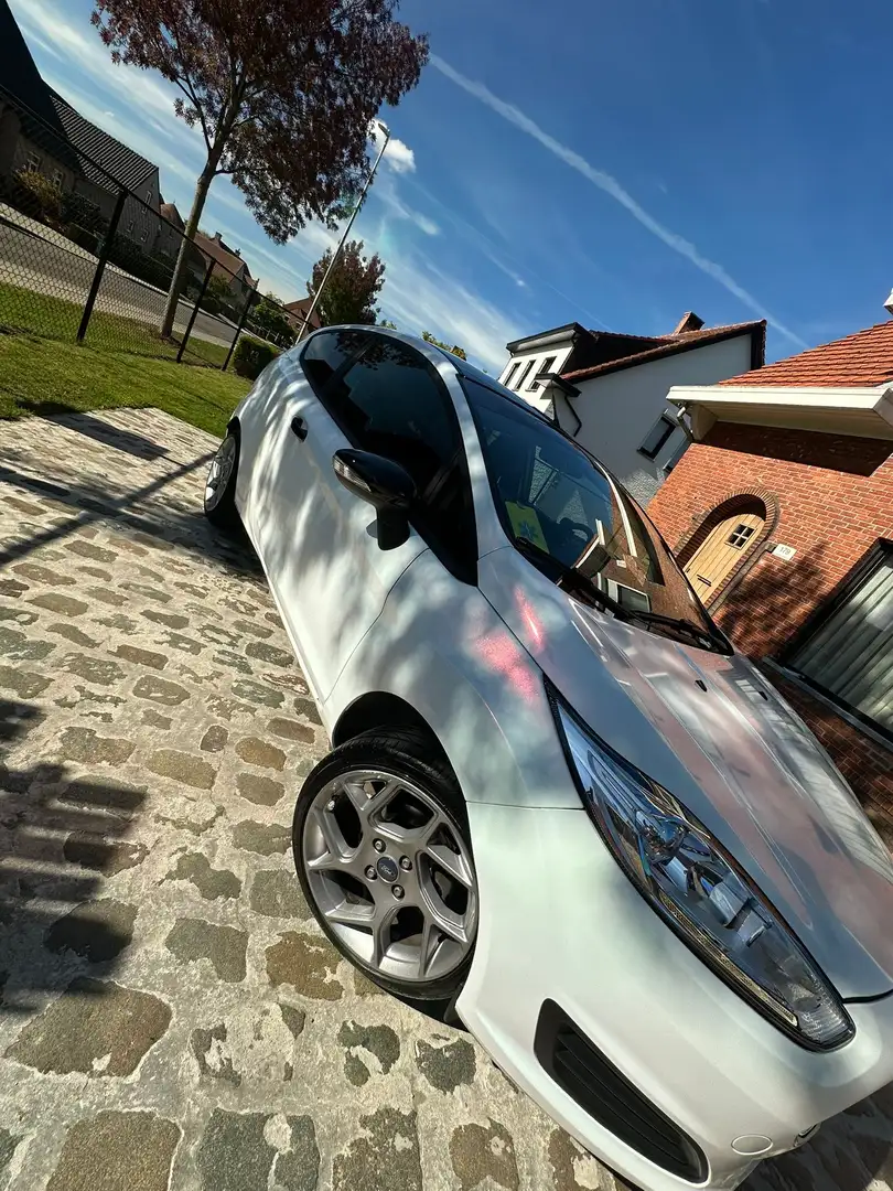 Ford Fiesta 1.25 Trend - 2