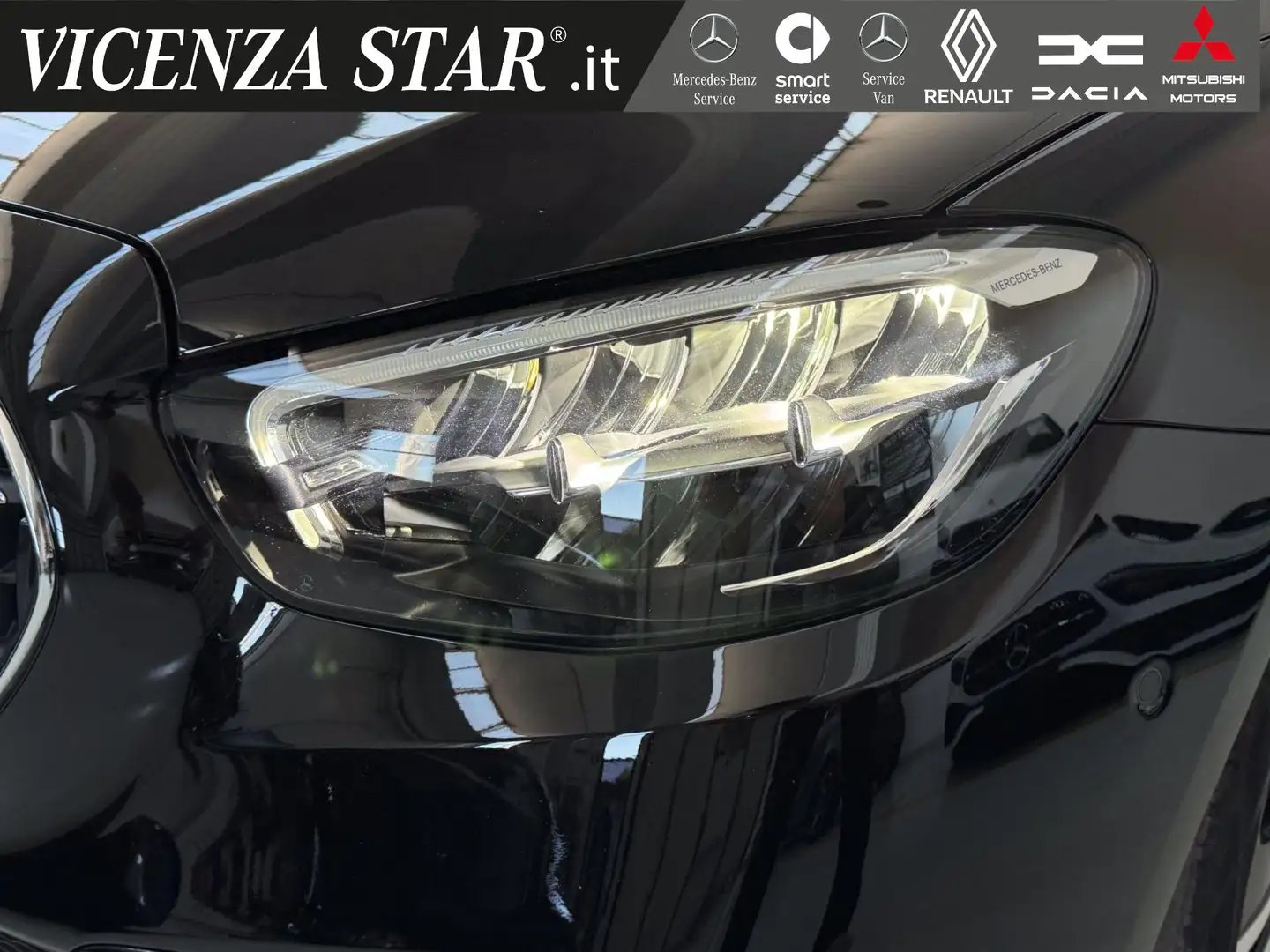 Mercedes-Benz E 200 d SPORT Nero - 2