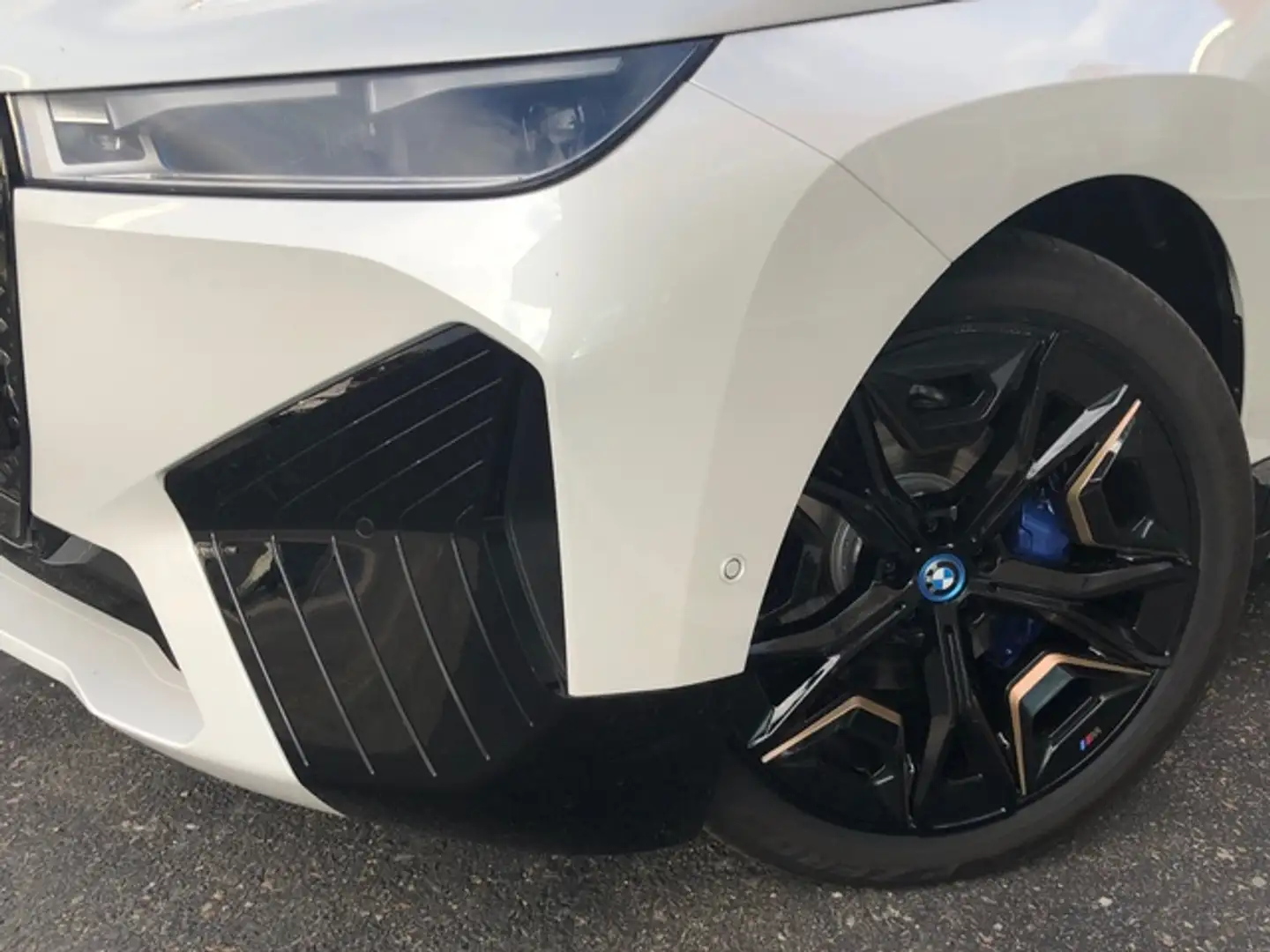 BMW iX xDrive 40 Blanco - 2