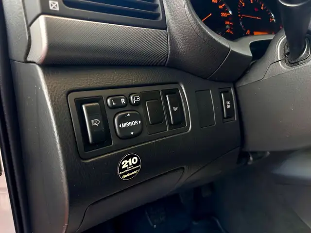 Toyota Avensis view 14