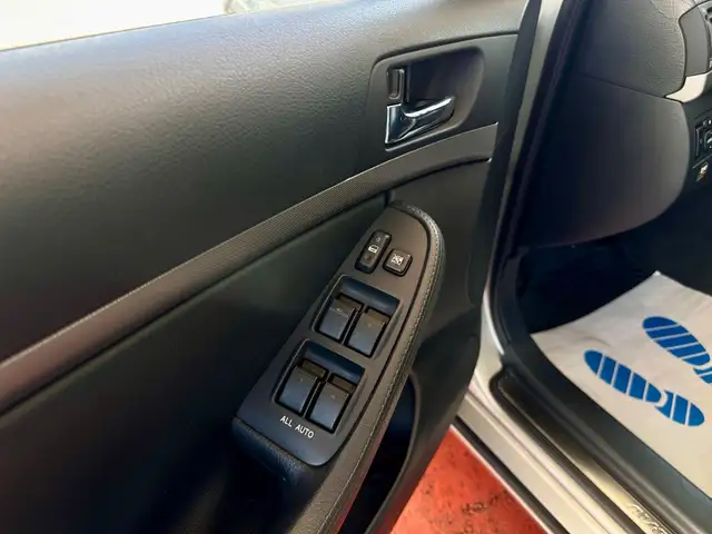 Toyota Avensis view 15