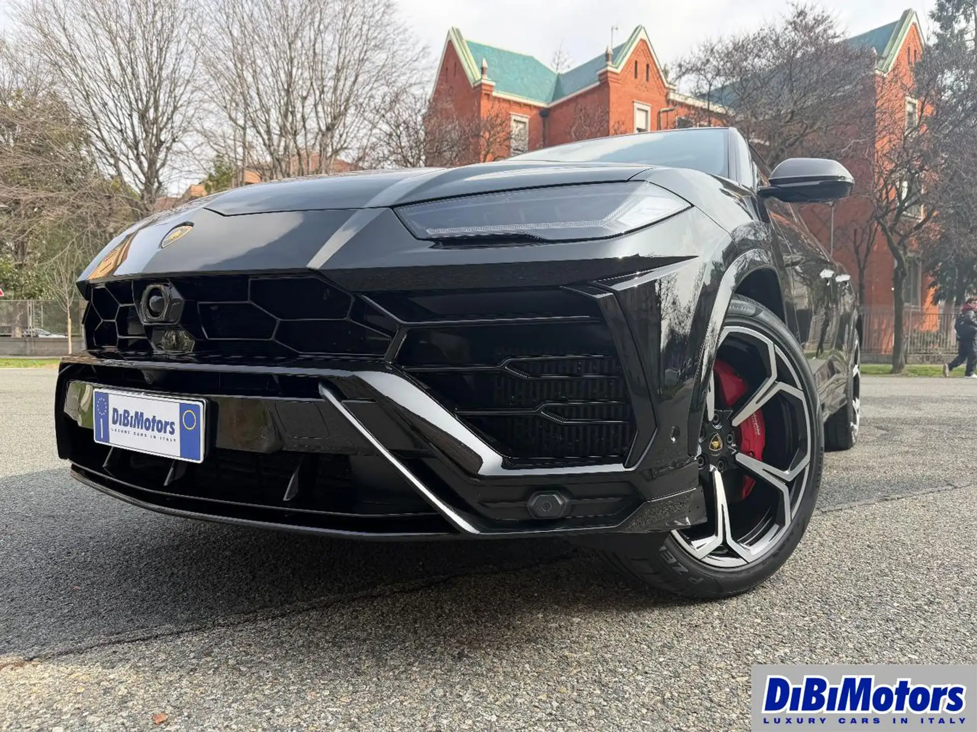 람보르기니 우루스 2021 검정 사진 1