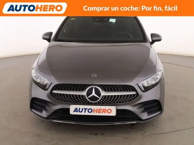 Mercedes-Benz A view 9